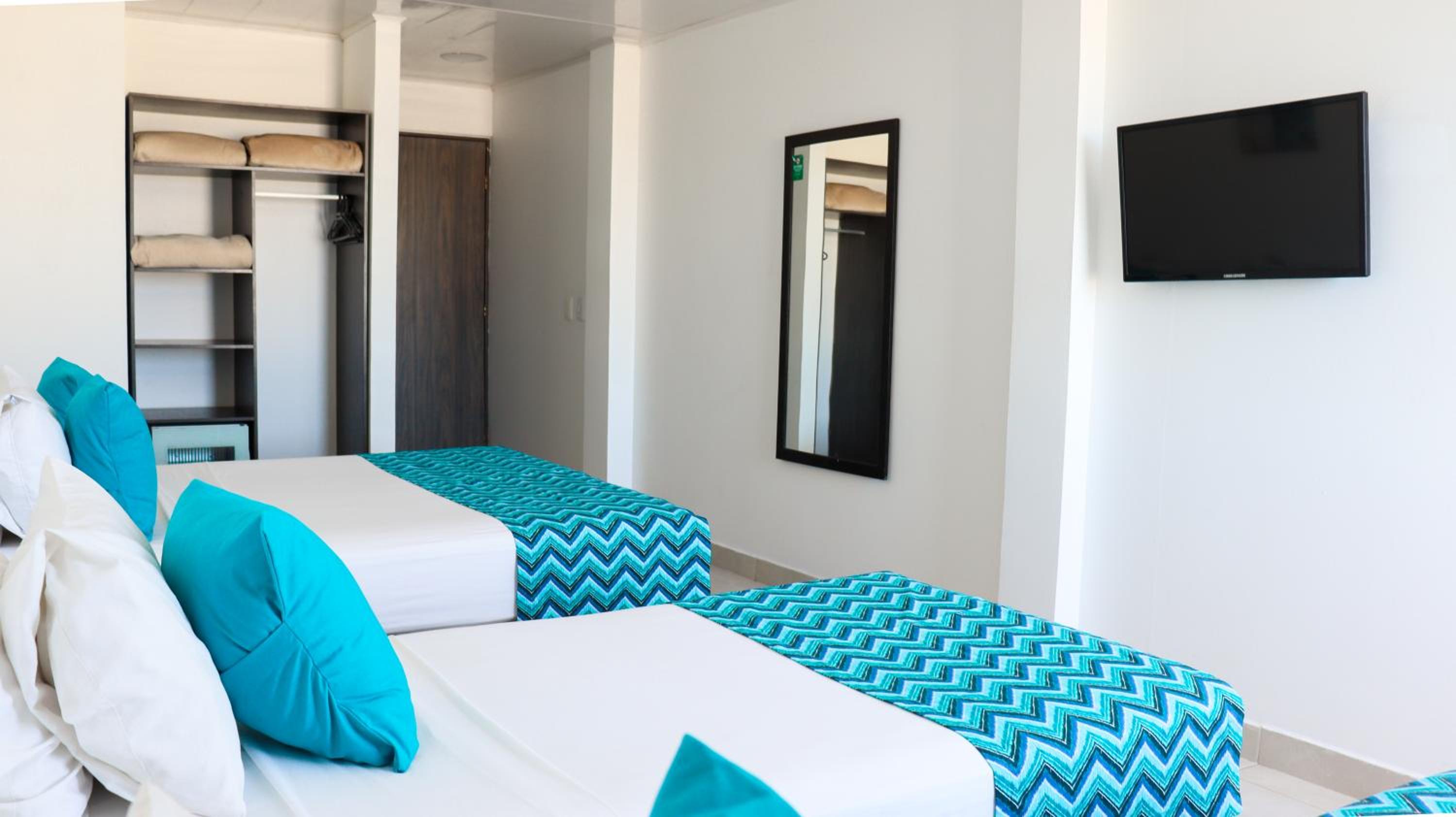Superior Triple Room photo 2