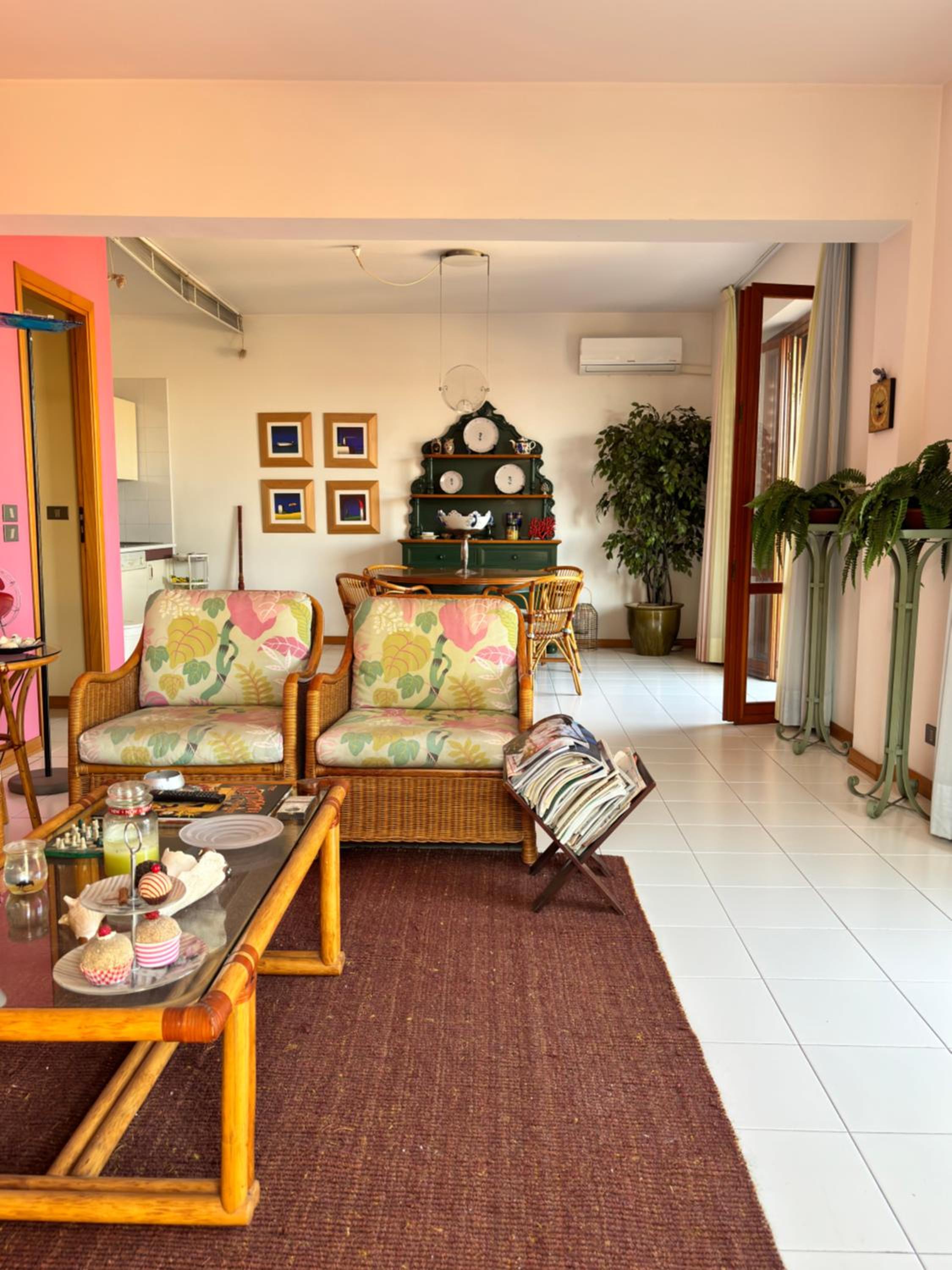 Three-Bedroom Apartment with Balcony photo 1