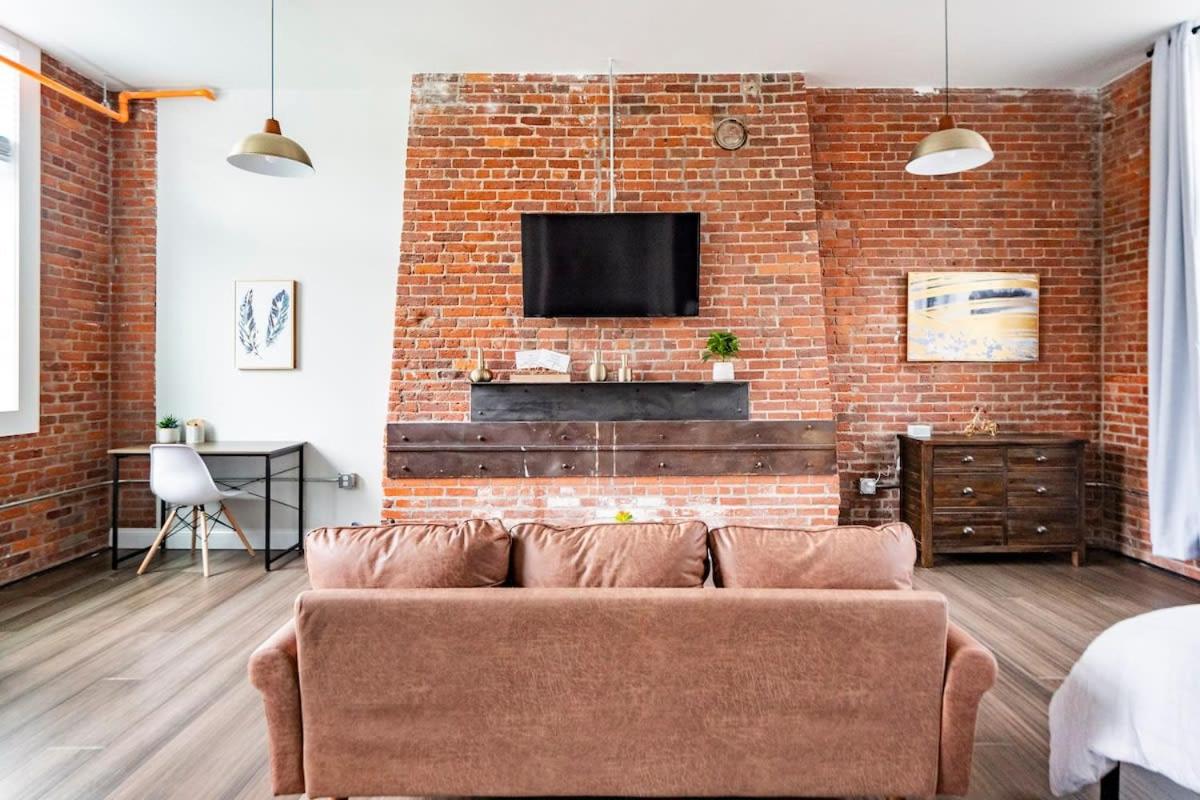 Apartment photo 1