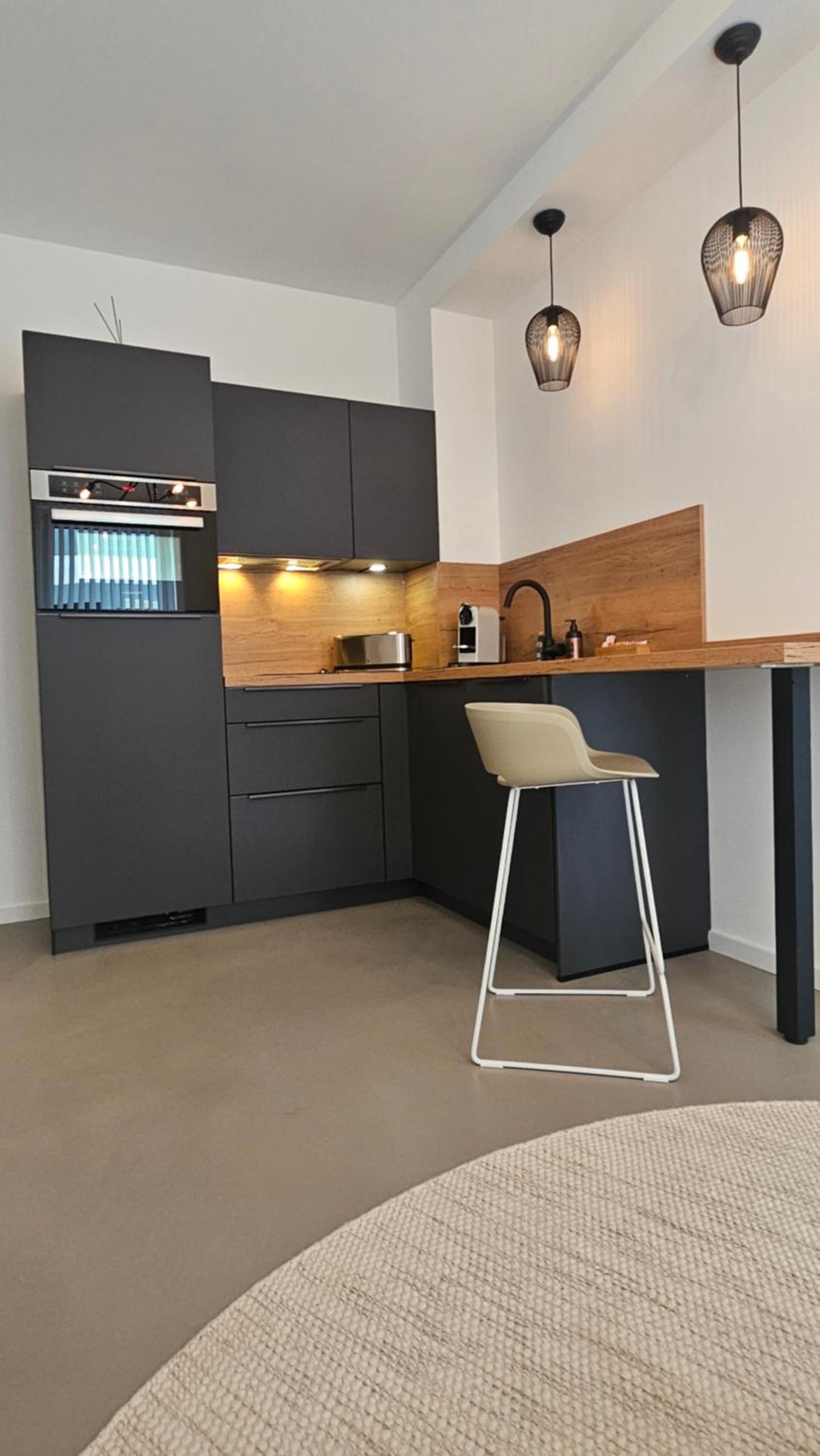 One-Bedroom Apartment with Garden photo 3