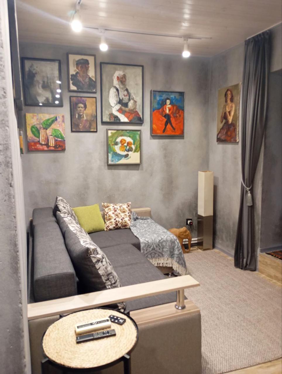 Two-Bedroom Deluxe Apartment photo 1