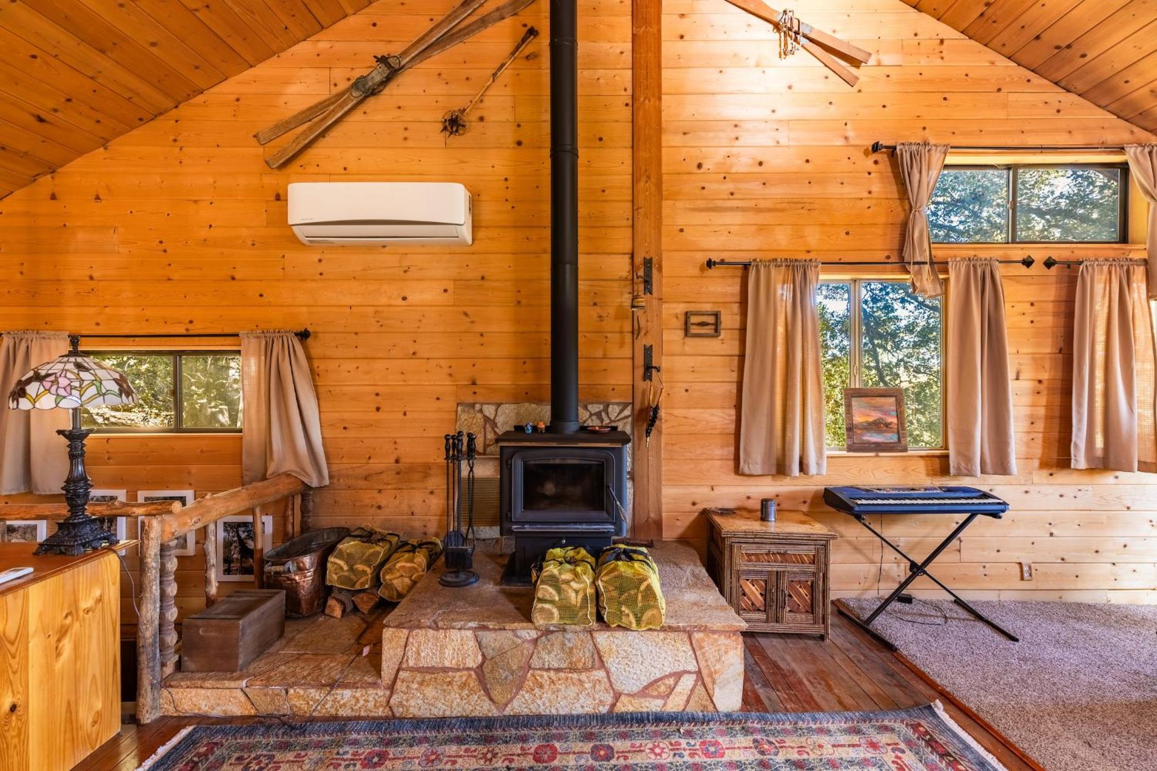 Two-Bedroom House photo 1