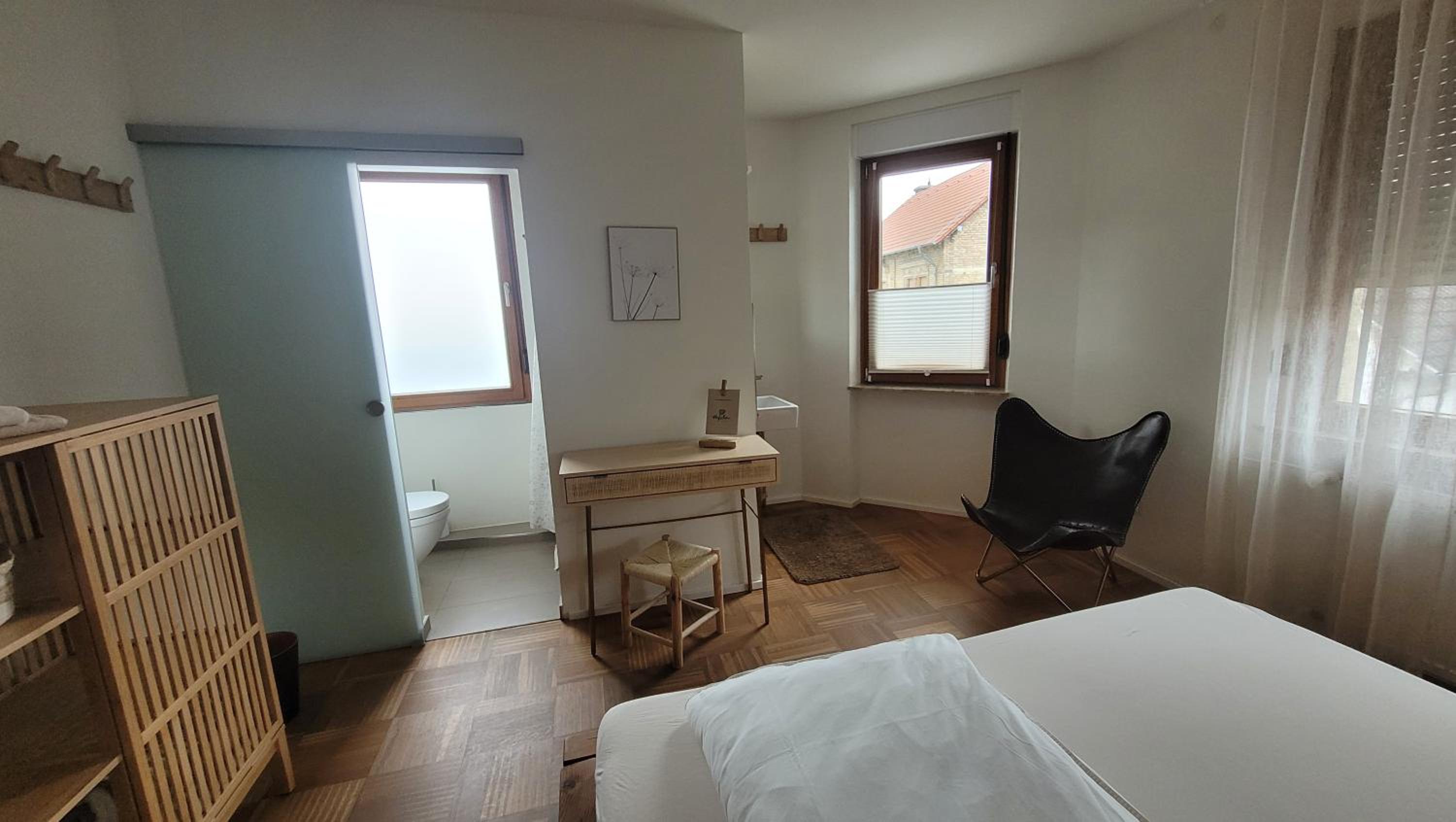 Double Room with Private Bathroom photo 2