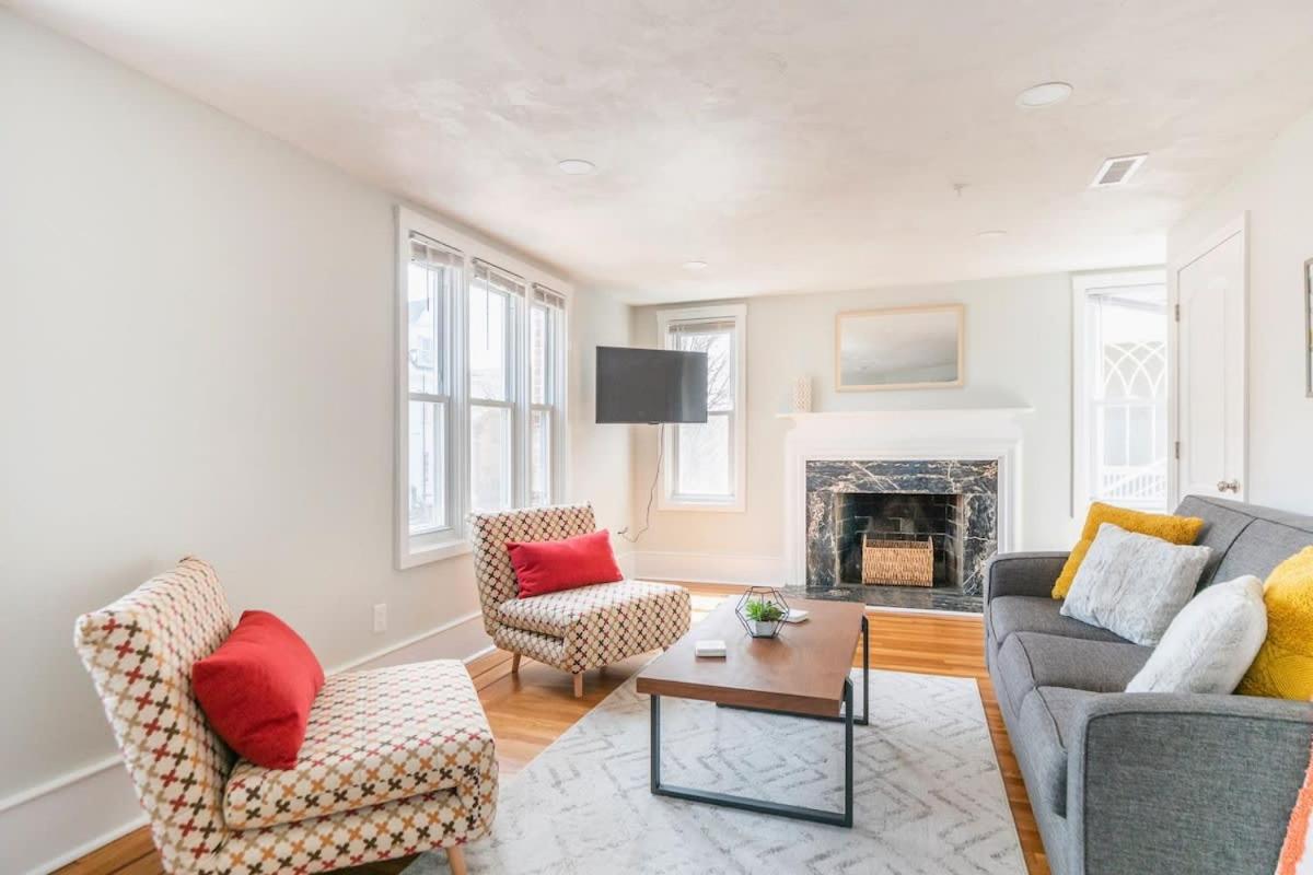 Apartment photo 1