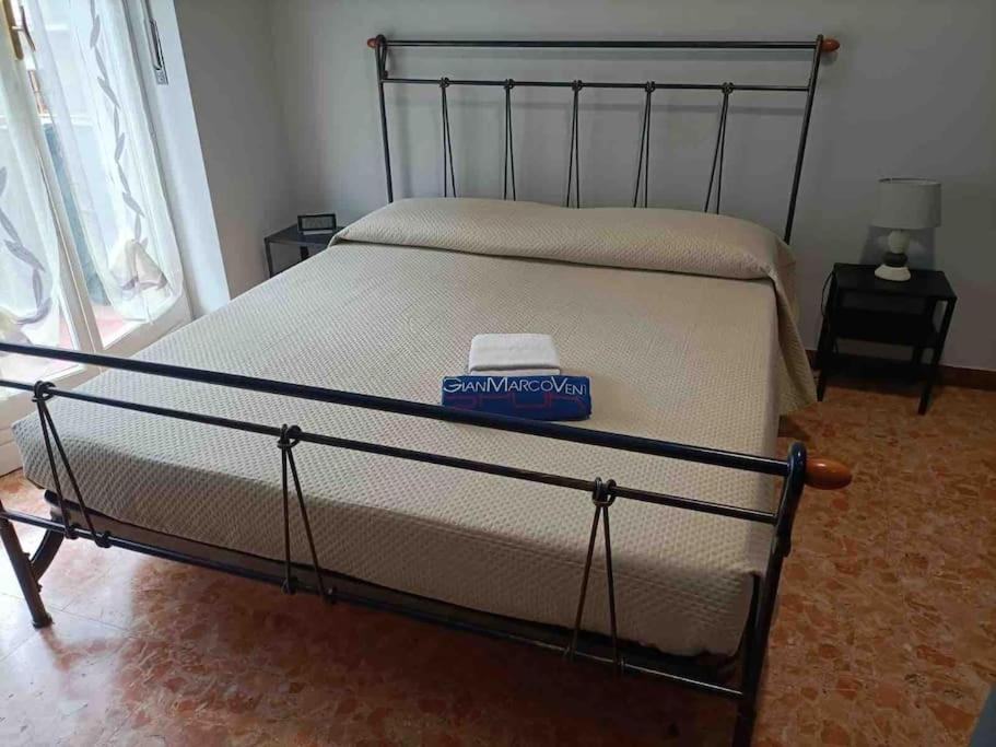 Two-Bedroom Apartment - Photo 31