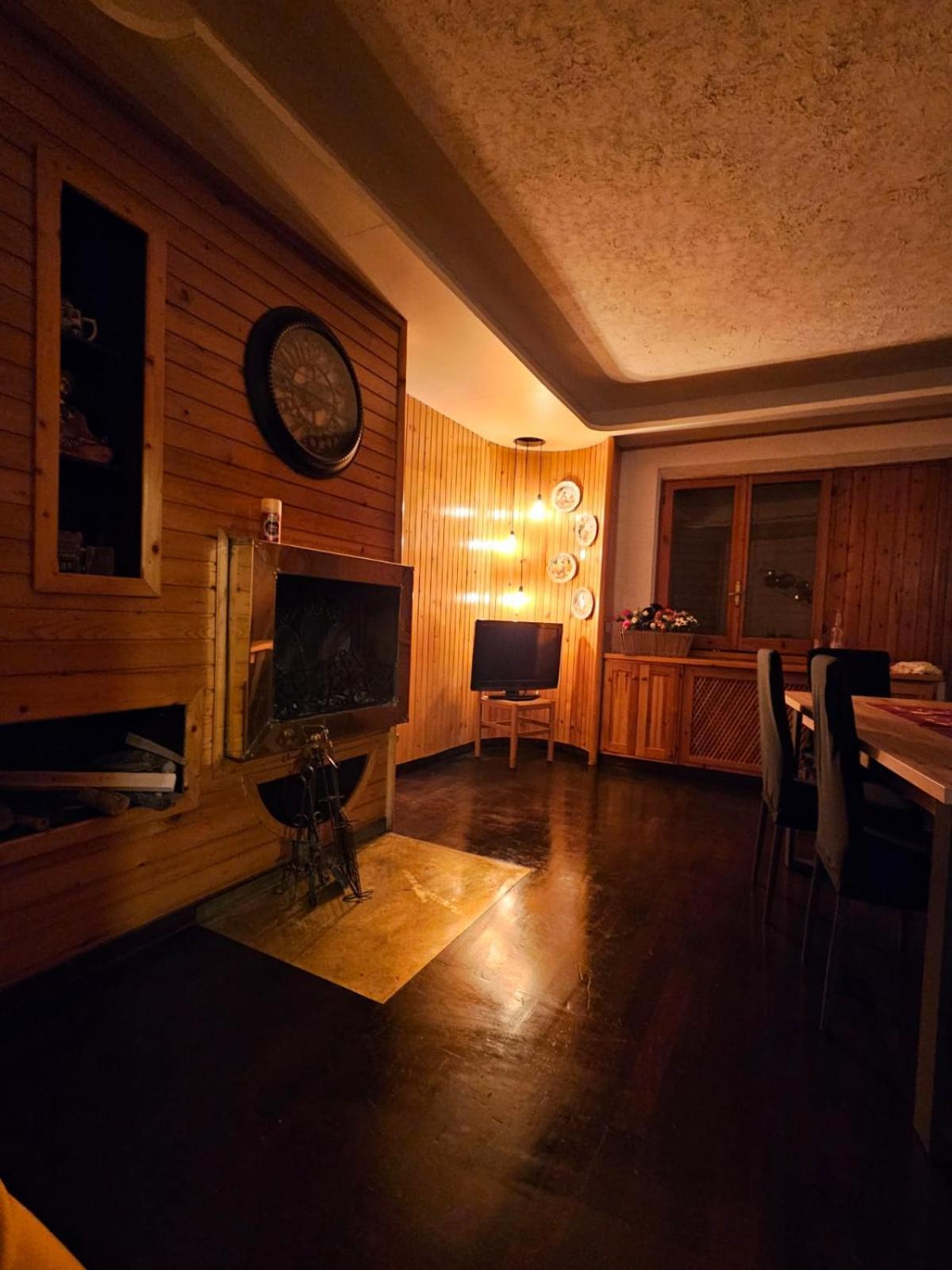 Four-Bedroom Apartment photo 1