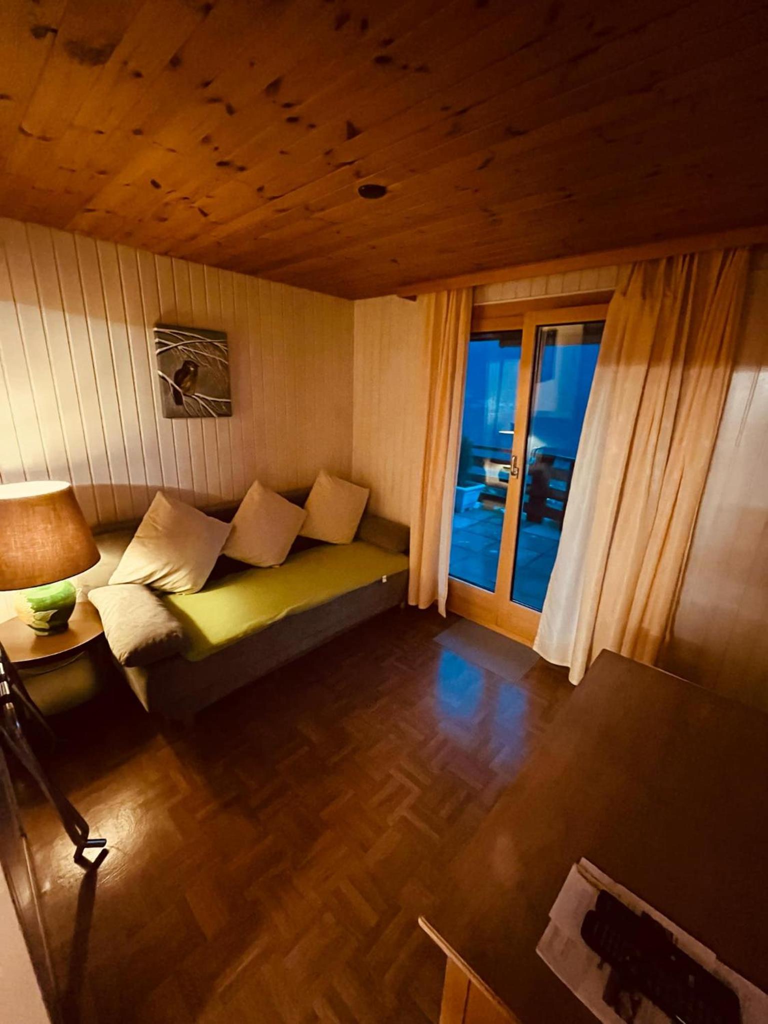 Superior King Room photo 2