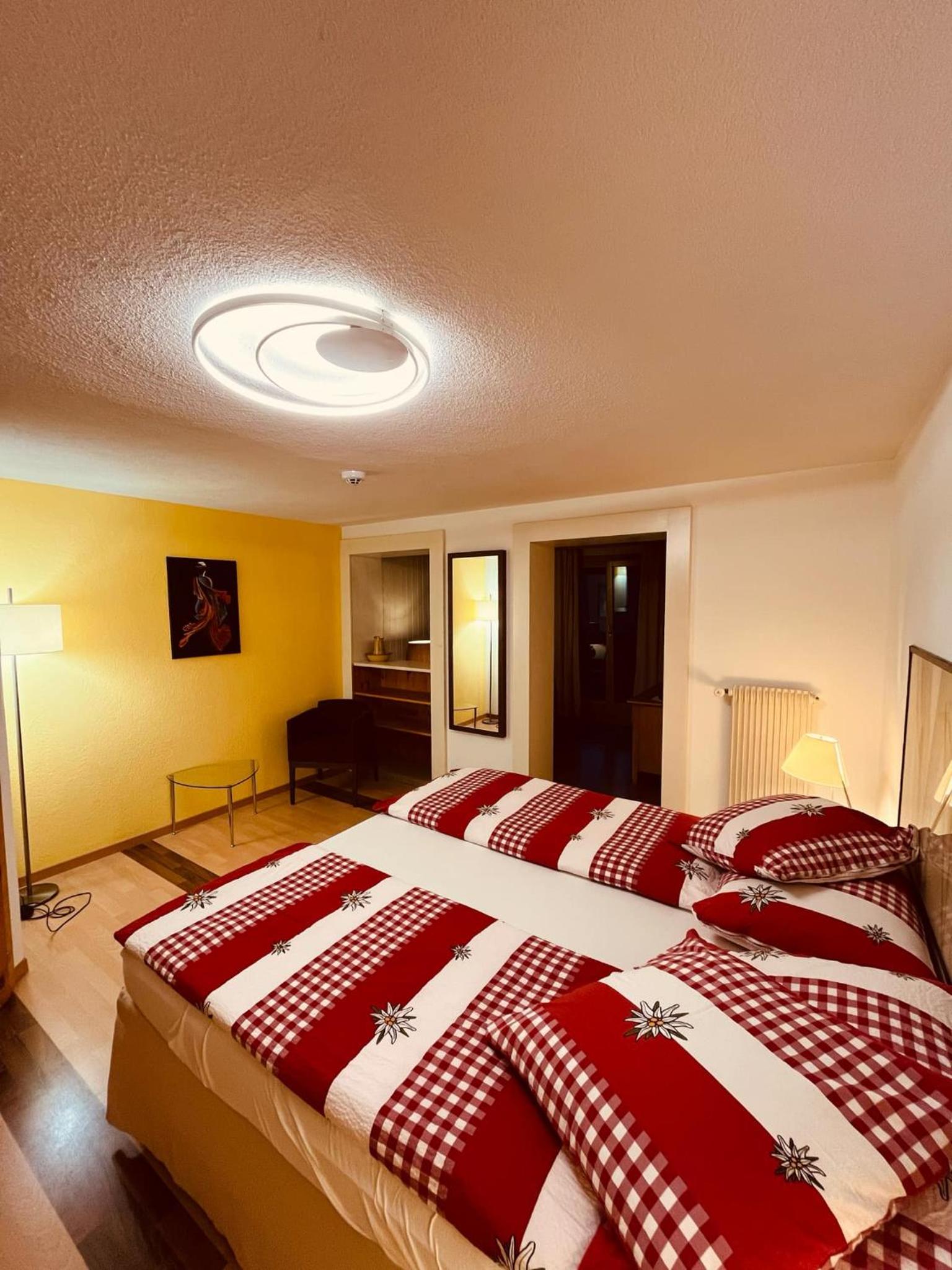 Superior King Room photo 3