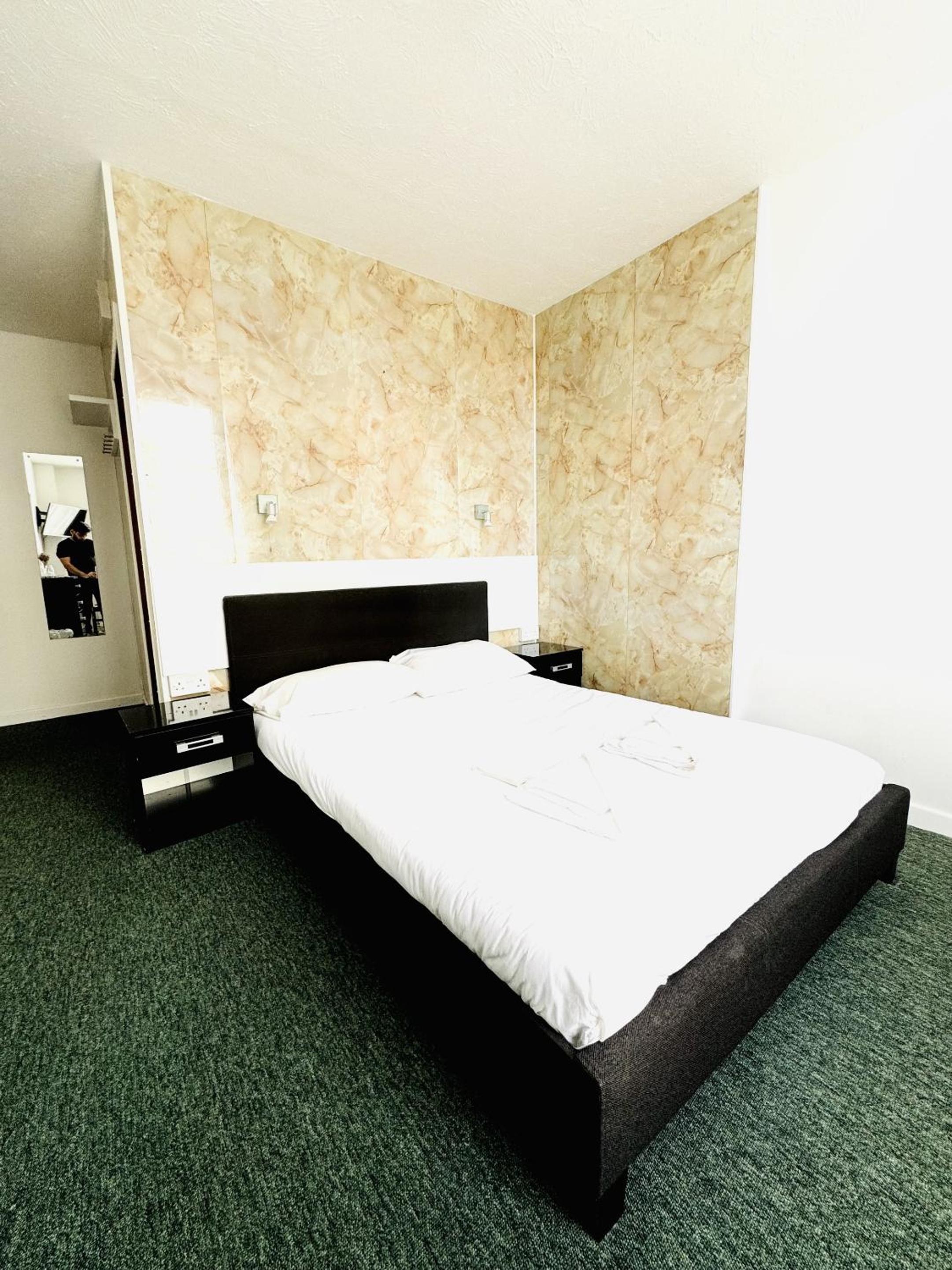 Standard Double Room photo 2