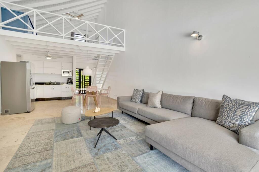 Three-Bedroom Villa photo 1