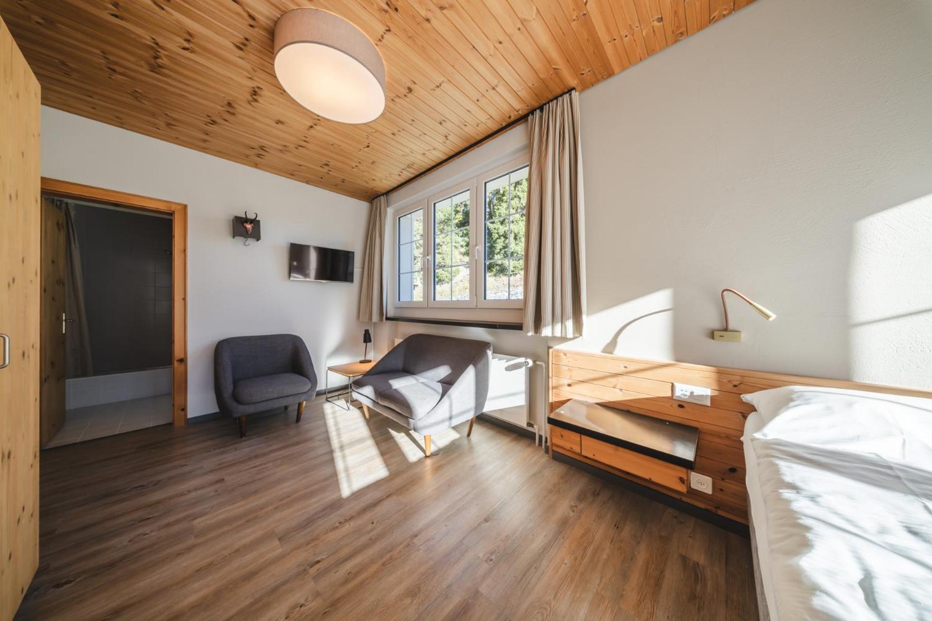 Large Double Room