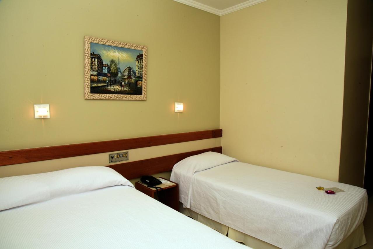 Luxury Triple Room - 1 Double Bed, 1 Single Bed photo 1