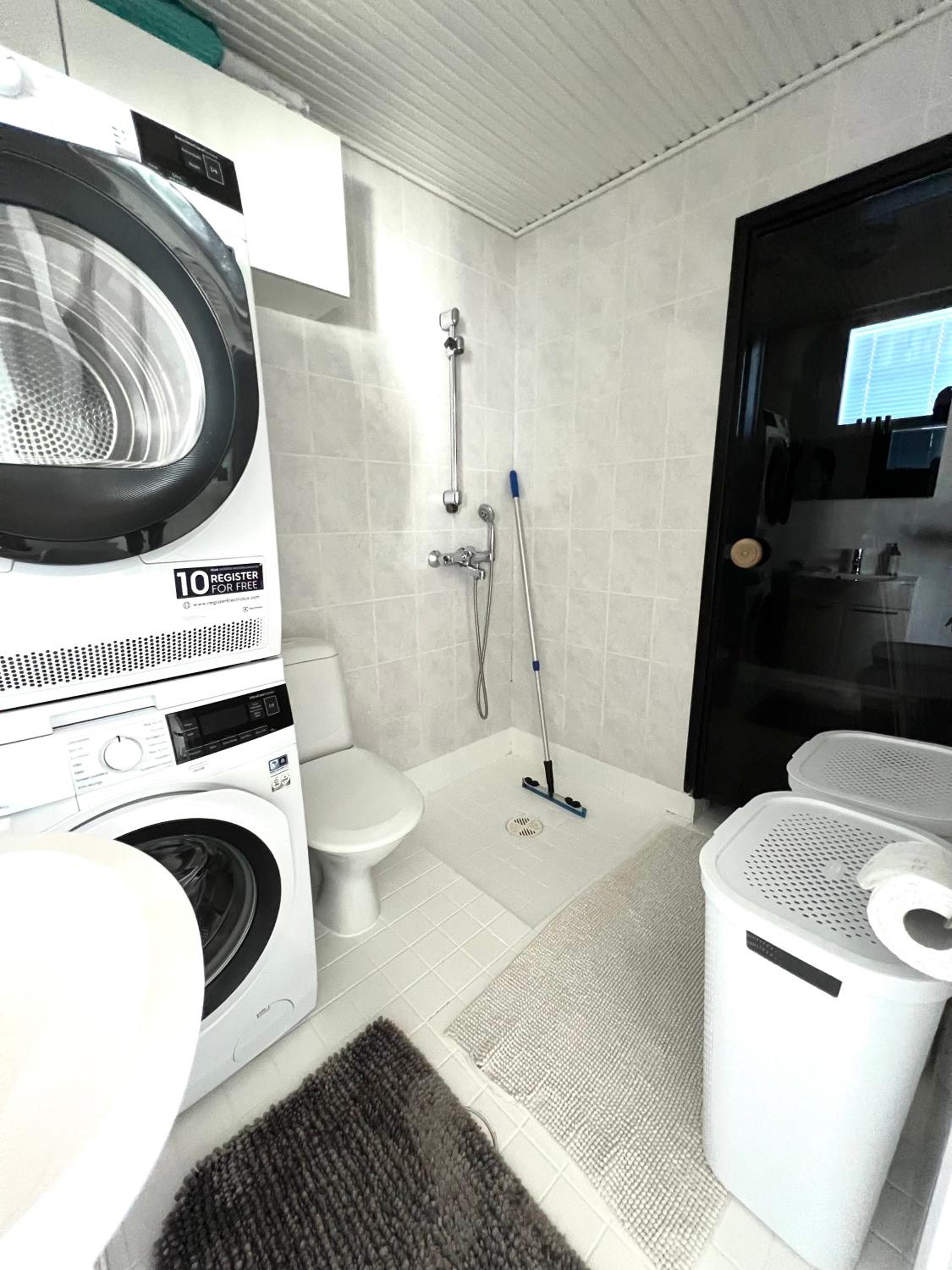 One-Bedroom House photo 3
