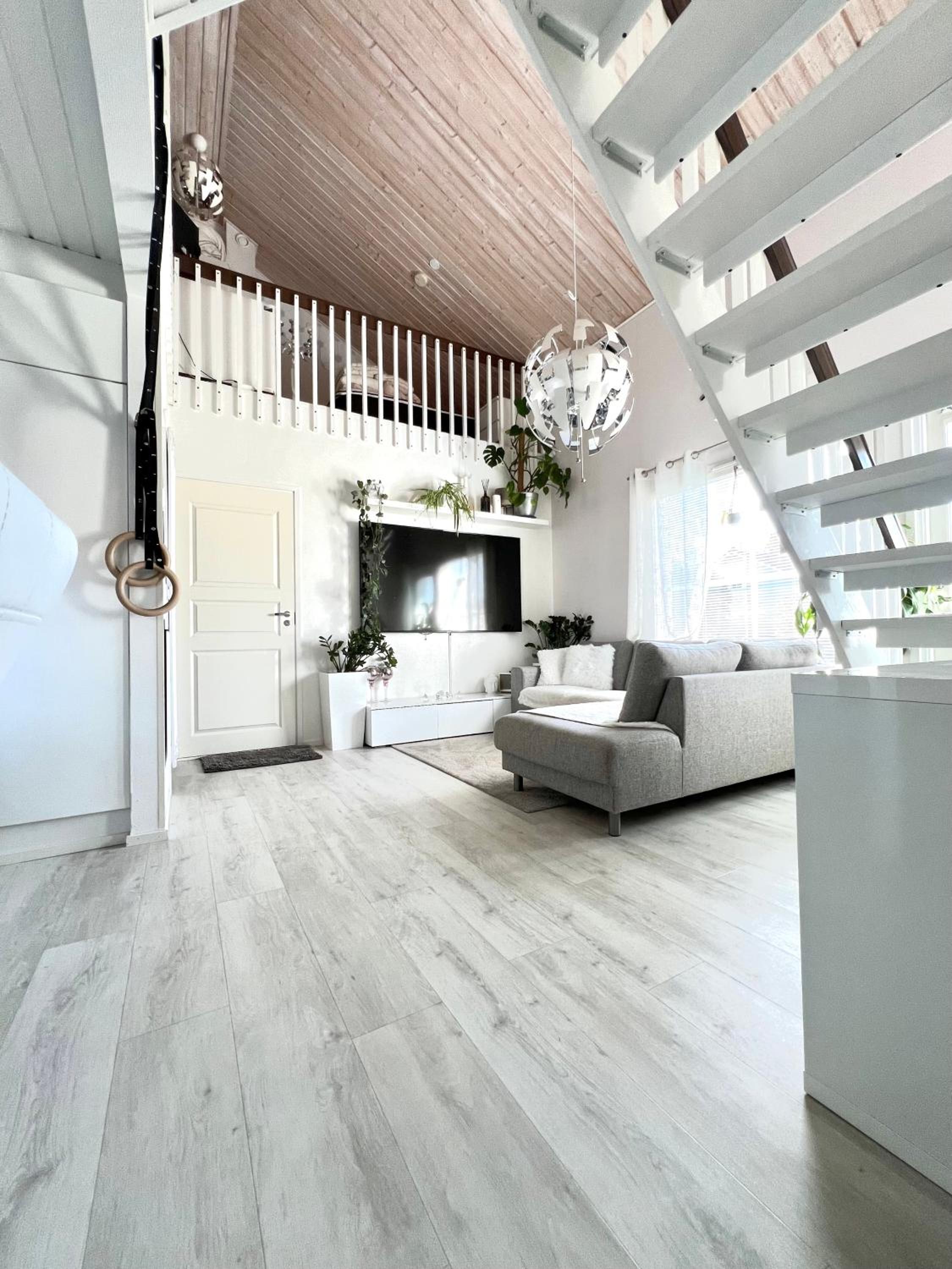One-Bedroom House photo 1