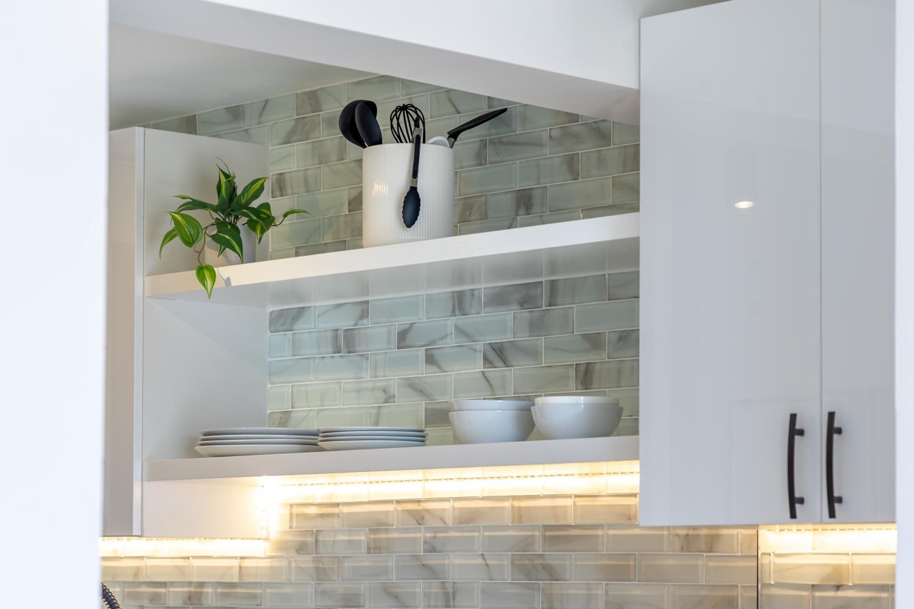 Ocean Retreat: Remodeled Pacific Monarch Haven: One-Bedroom Apartment photo