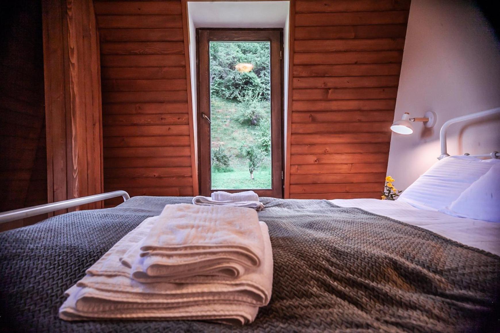 Standard Twin Room with Garden View - Photo 1