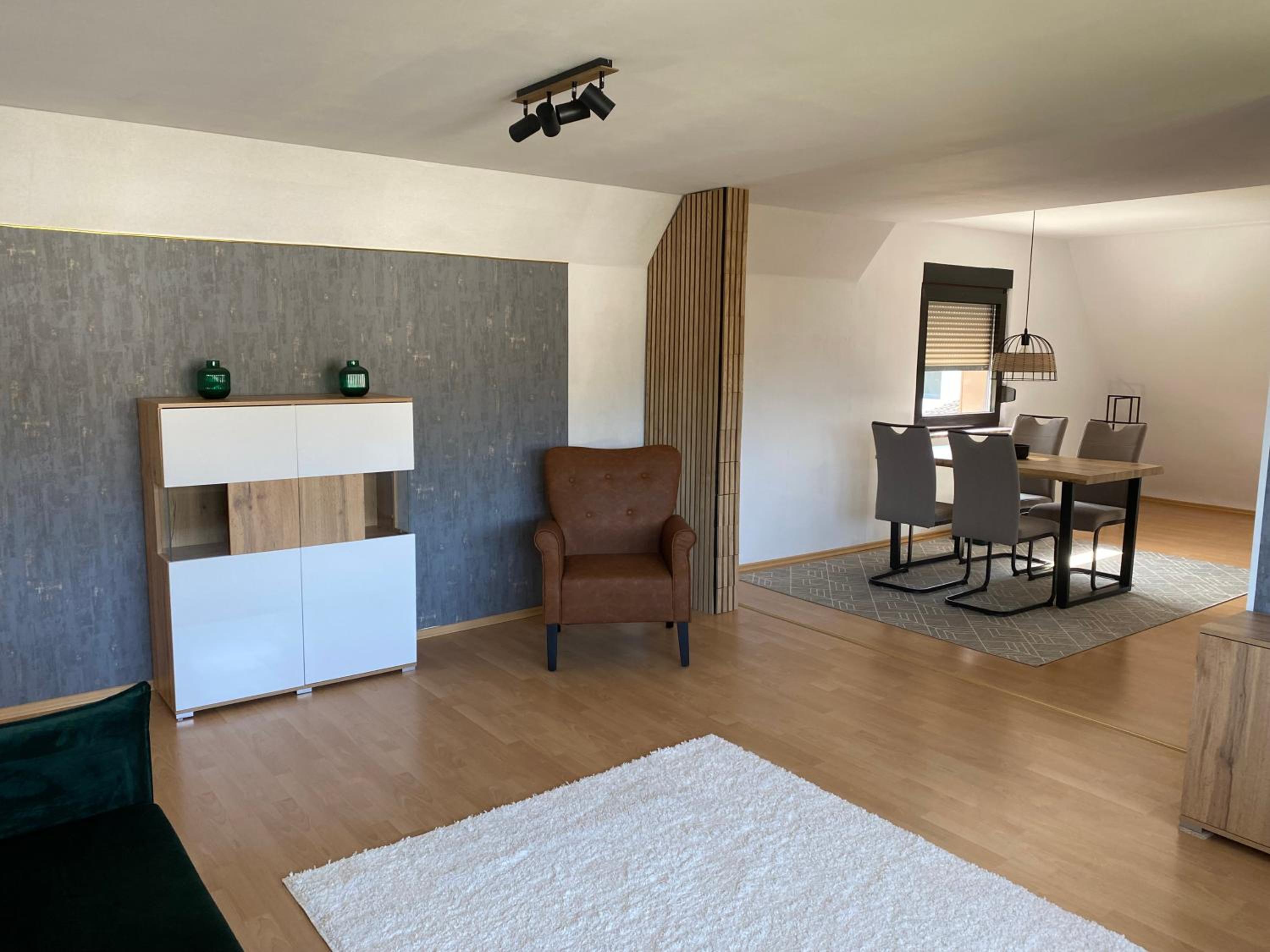 One-Bedroom Apartment photo 2