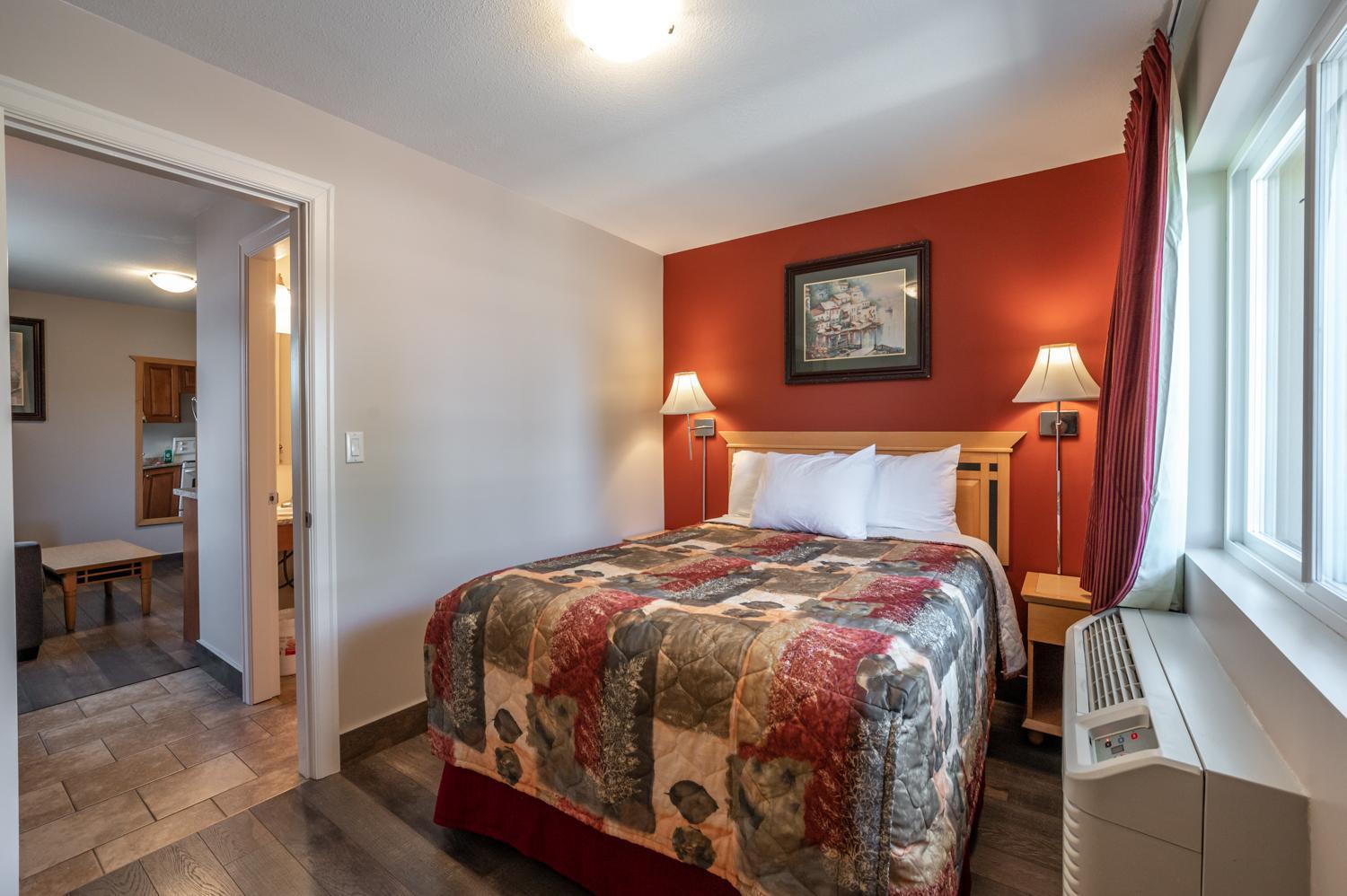 One-Bedroom Suite photo 1