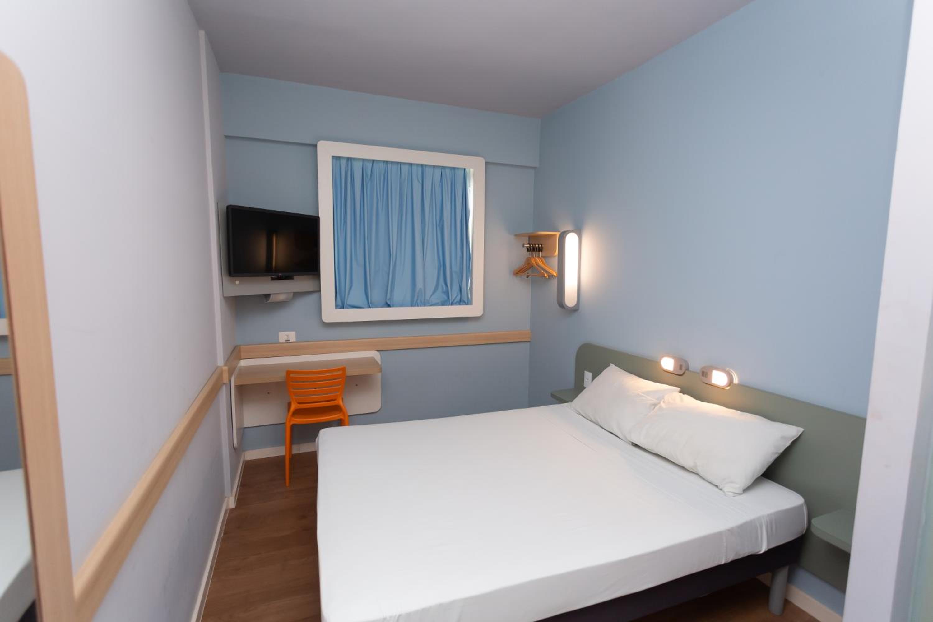 Standard Apartment with One Double Bed - Photo 10