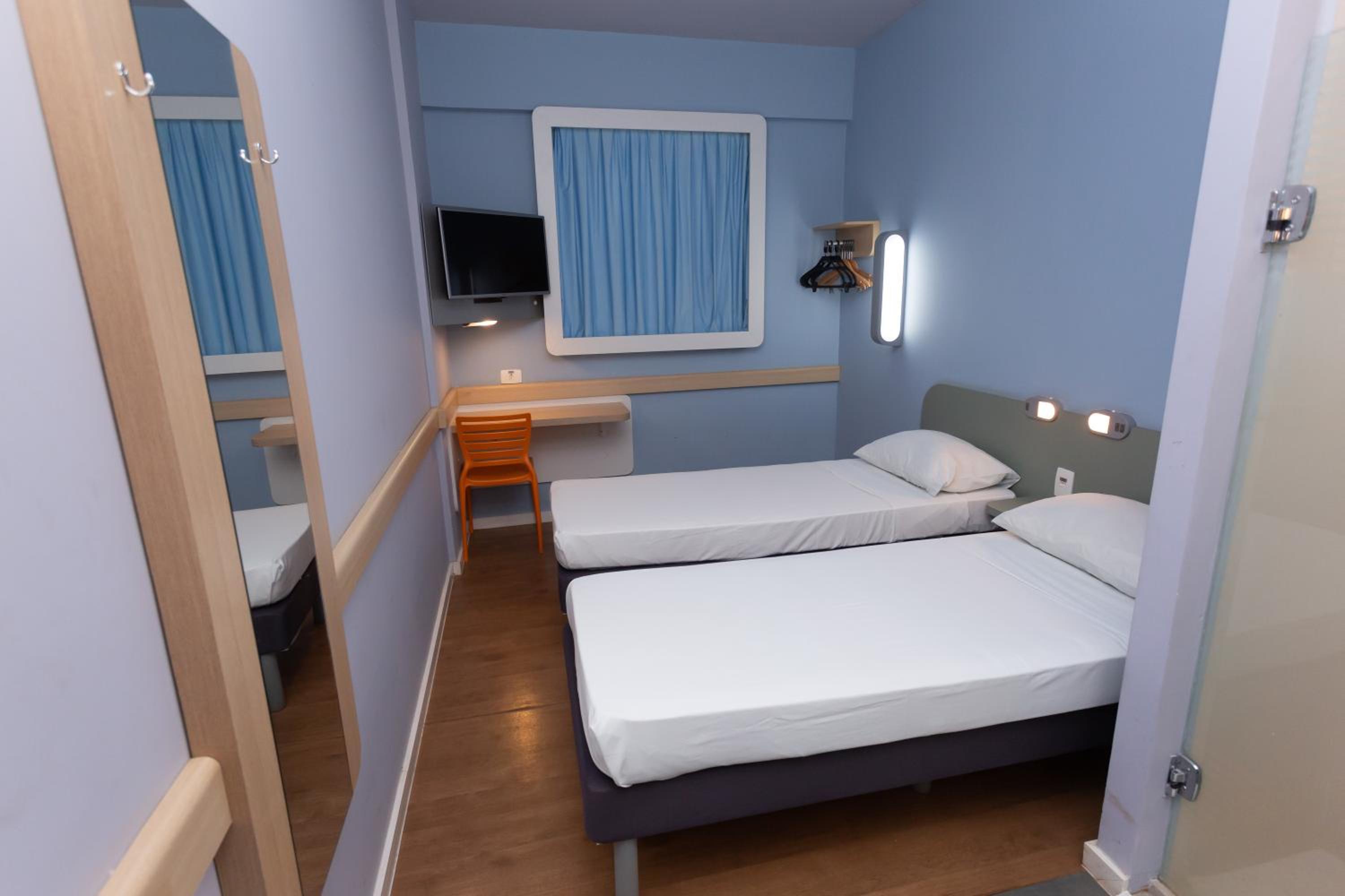 Standard Apartment with One Double Bed - Photo 13