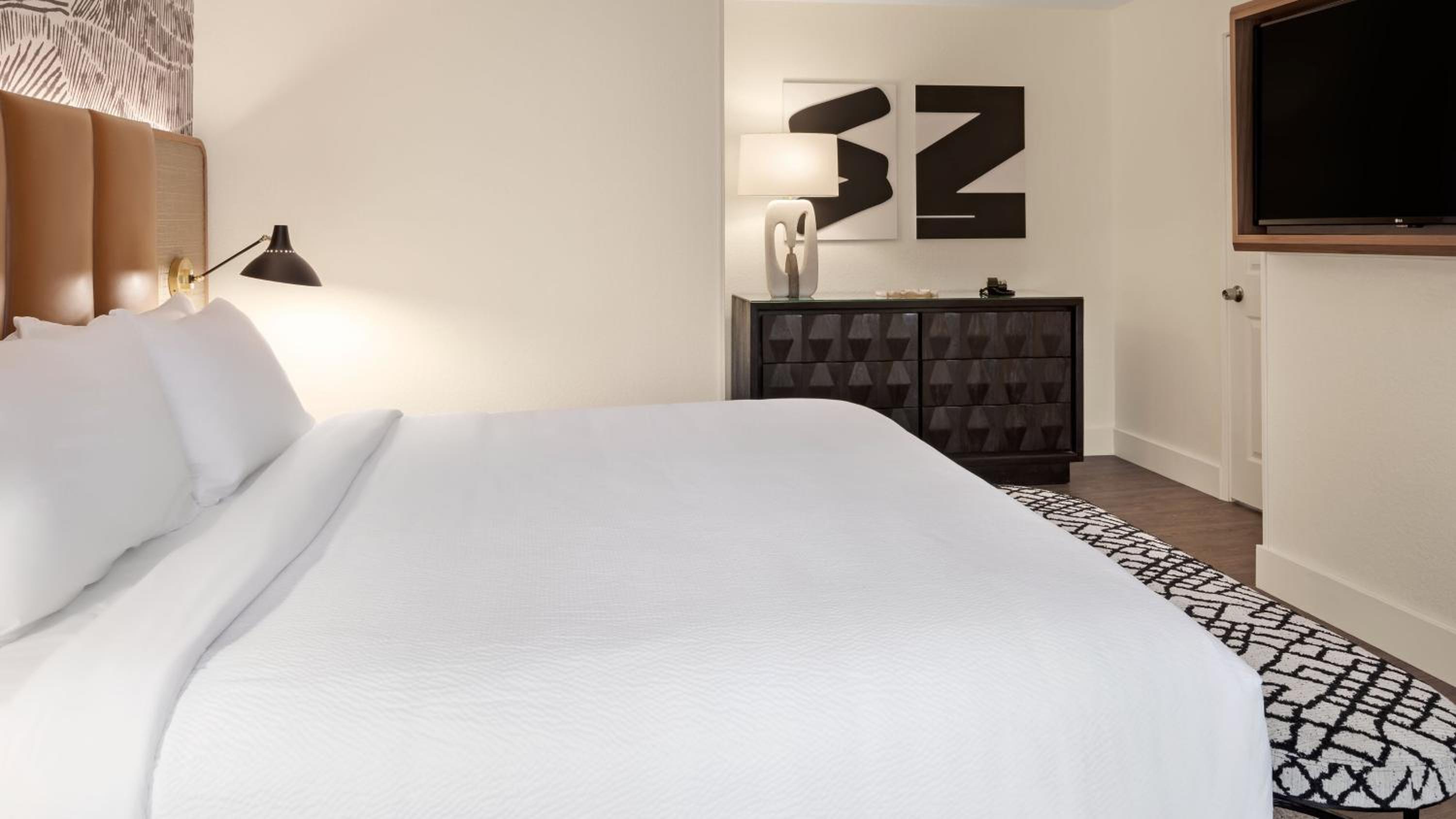 One-Bedroom Executive King Suite