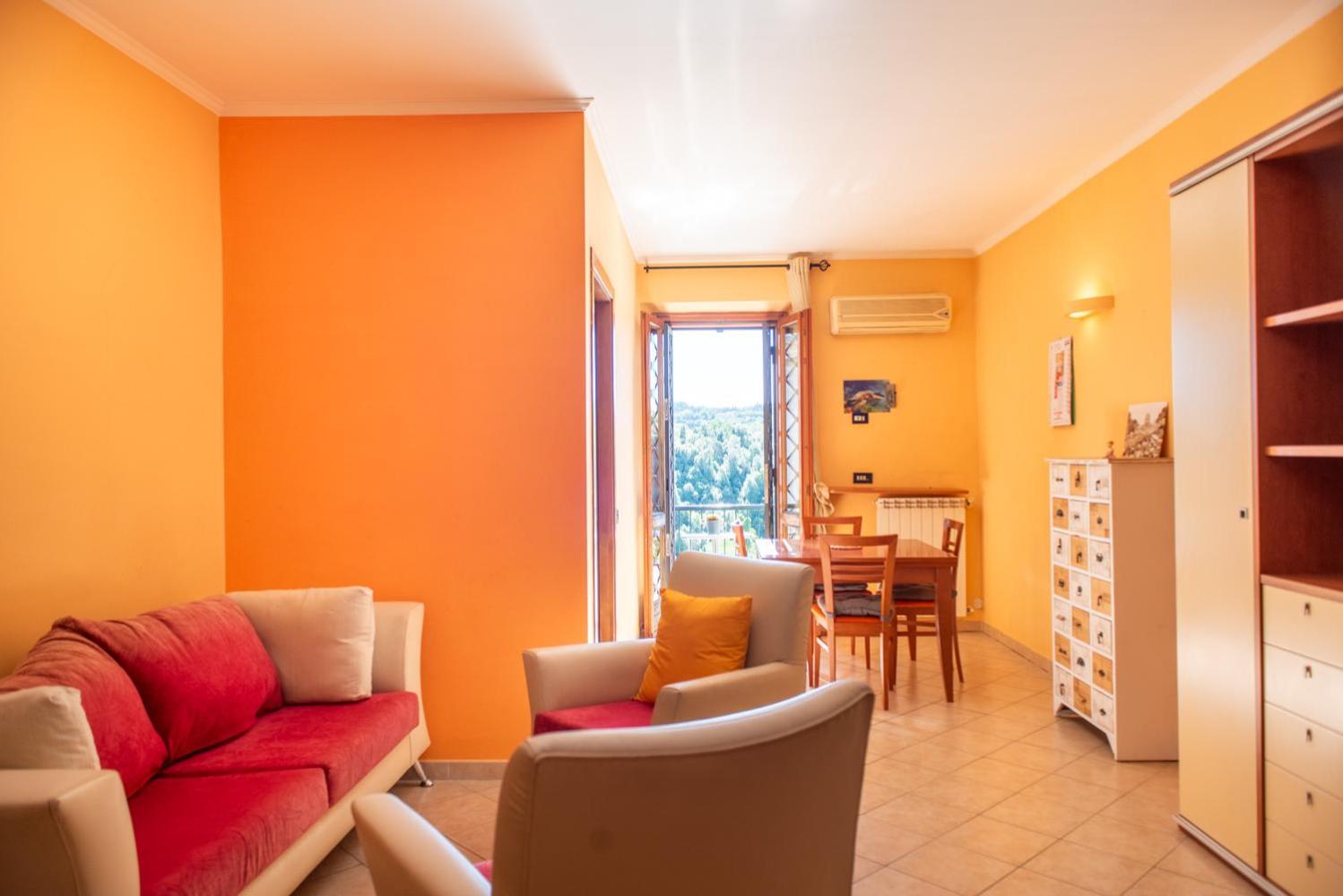 Two-Bedroom Apartment With Balcony photo 1