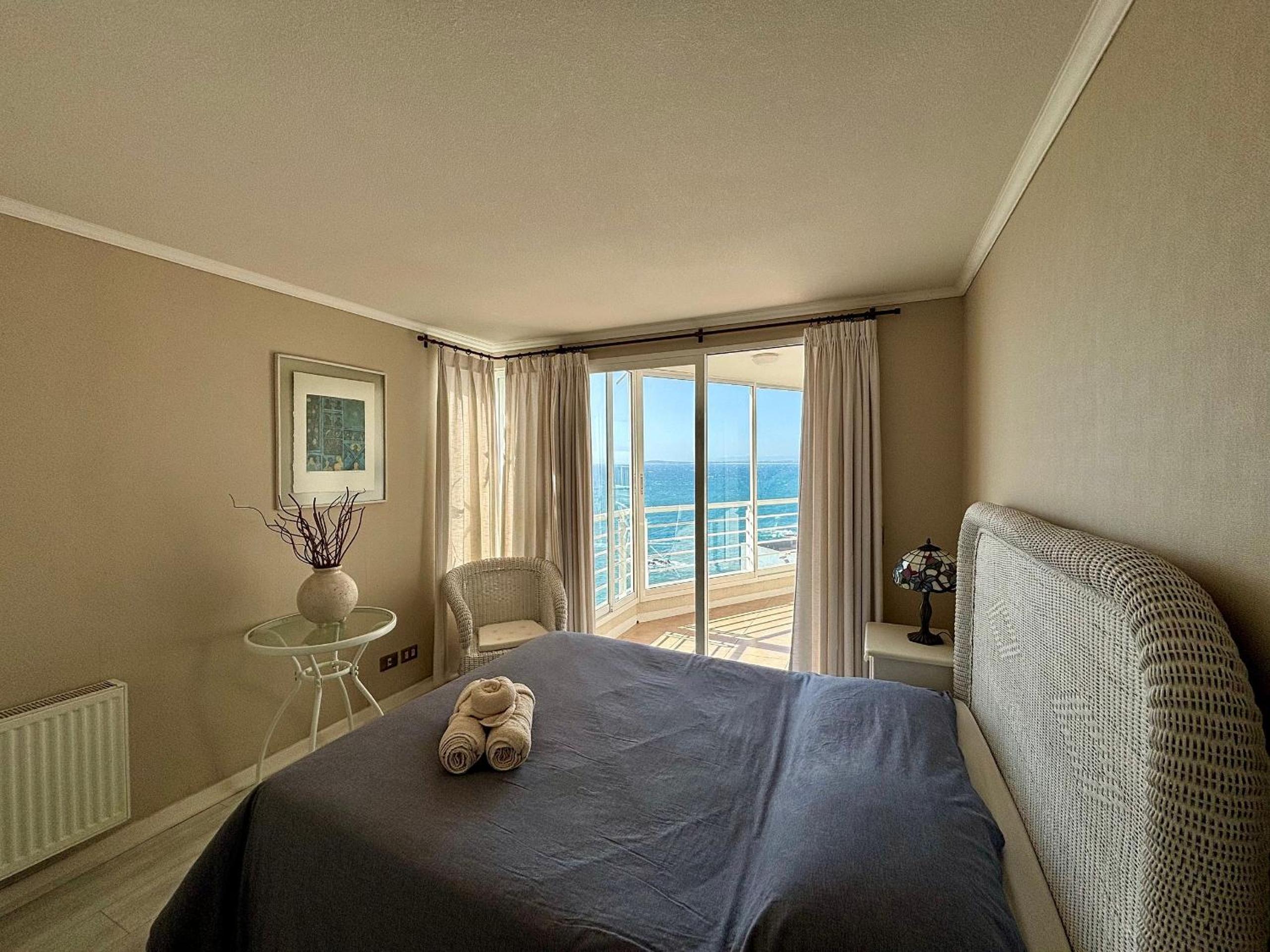 Apartment With Sea View photo 1
