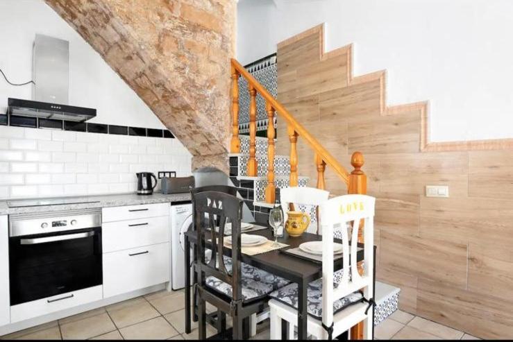 Two-Bedroom House photo 2