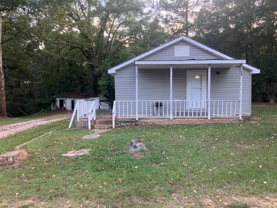 Two-Bedroom House photo 2