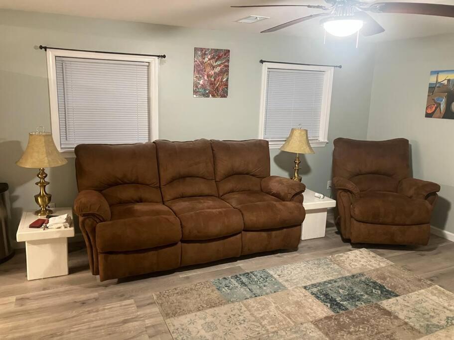 Two-Bedroom House photo 3