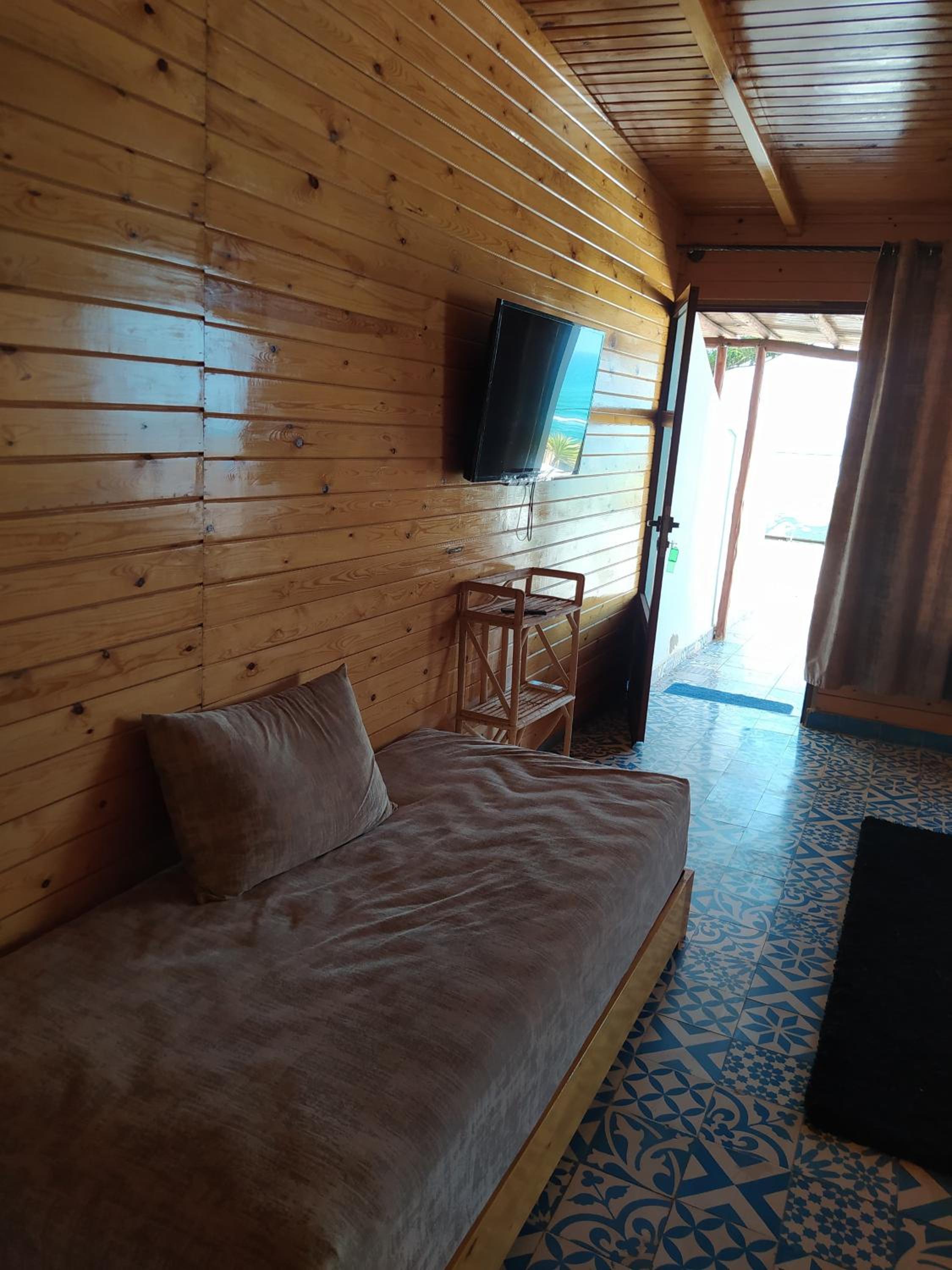 Deluxe Room (2 Adults + 1 Child) photo 2