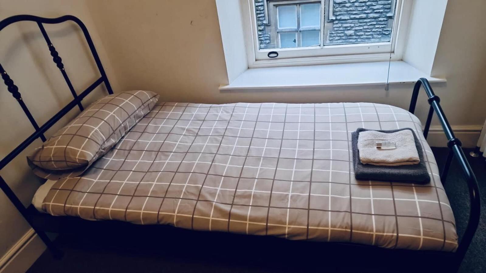 Quadruple Room with Bath photo 3