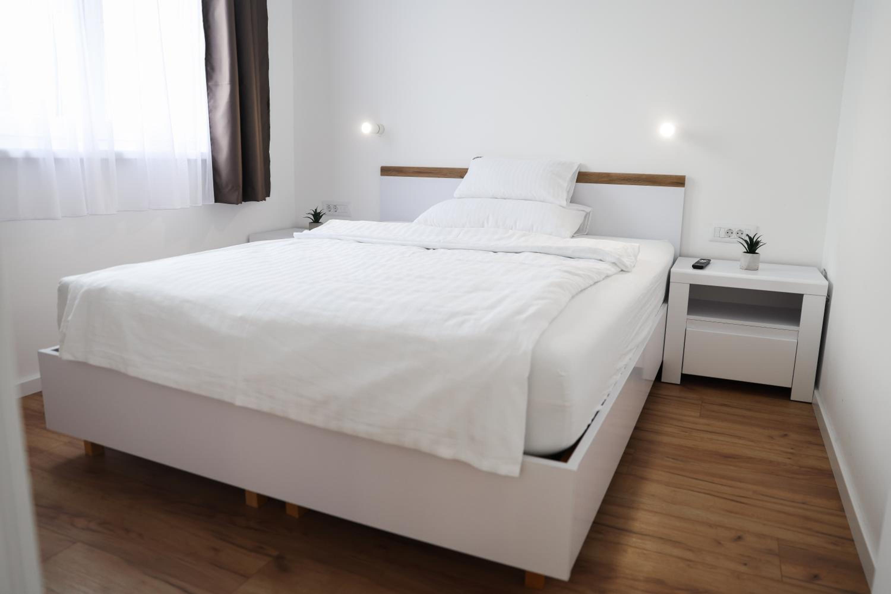 Apartment photo 3
