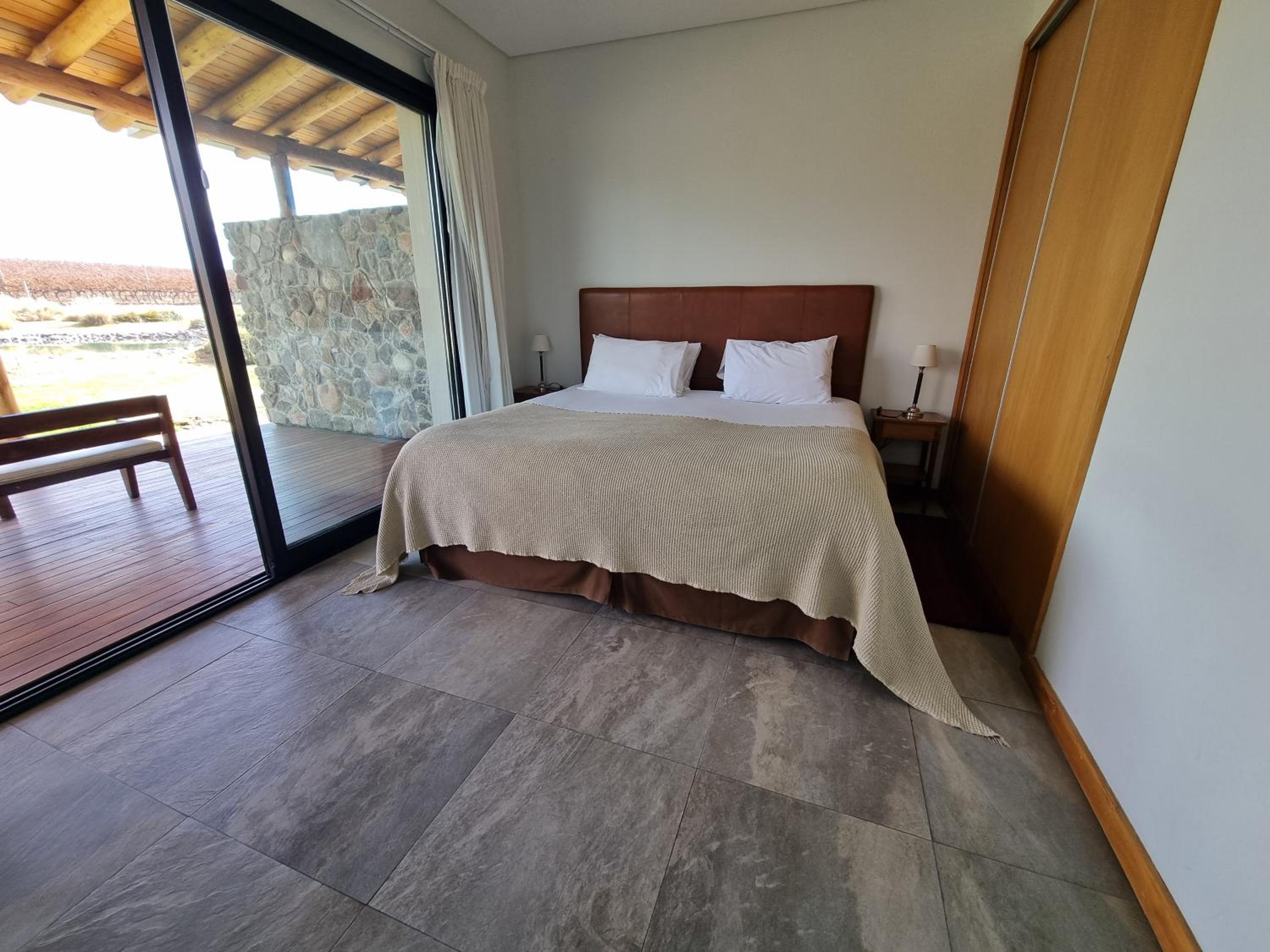 Double or Twin Room with Mountain View photo 2