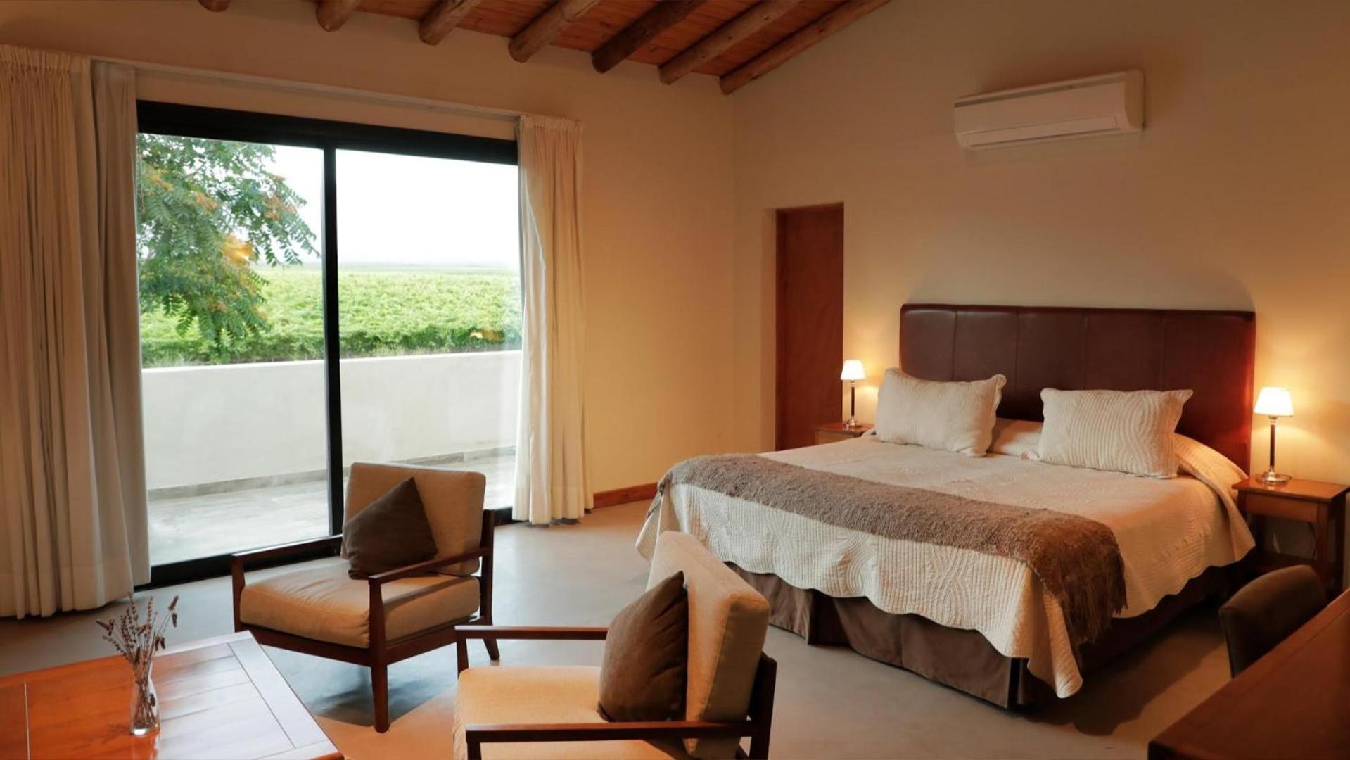 Suite with Mountain View