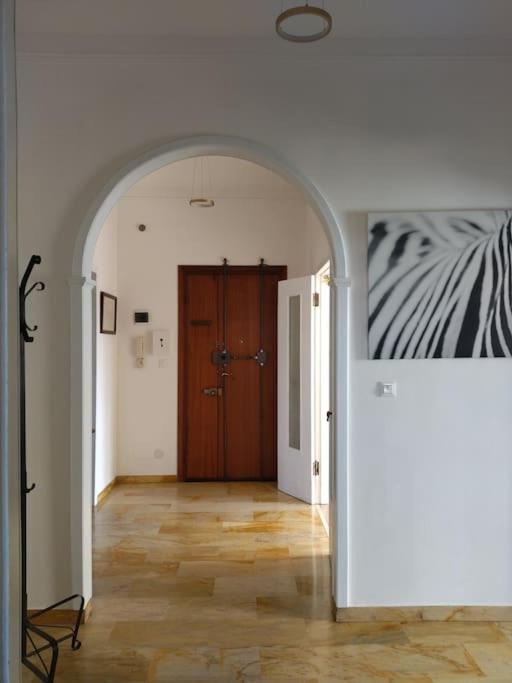 Family Two-Bedroom Apartment With View photo 1