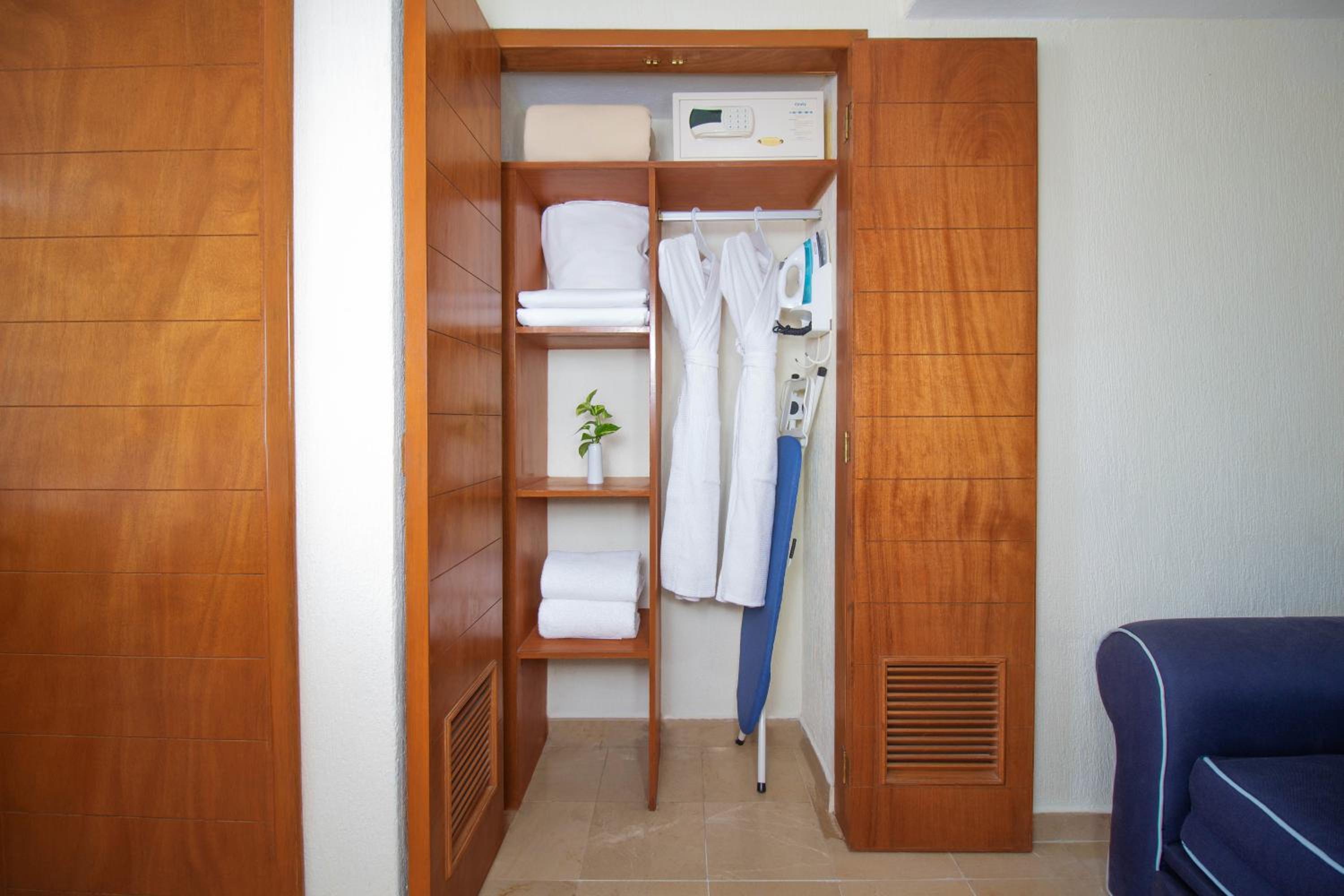 King Room - Photo 1