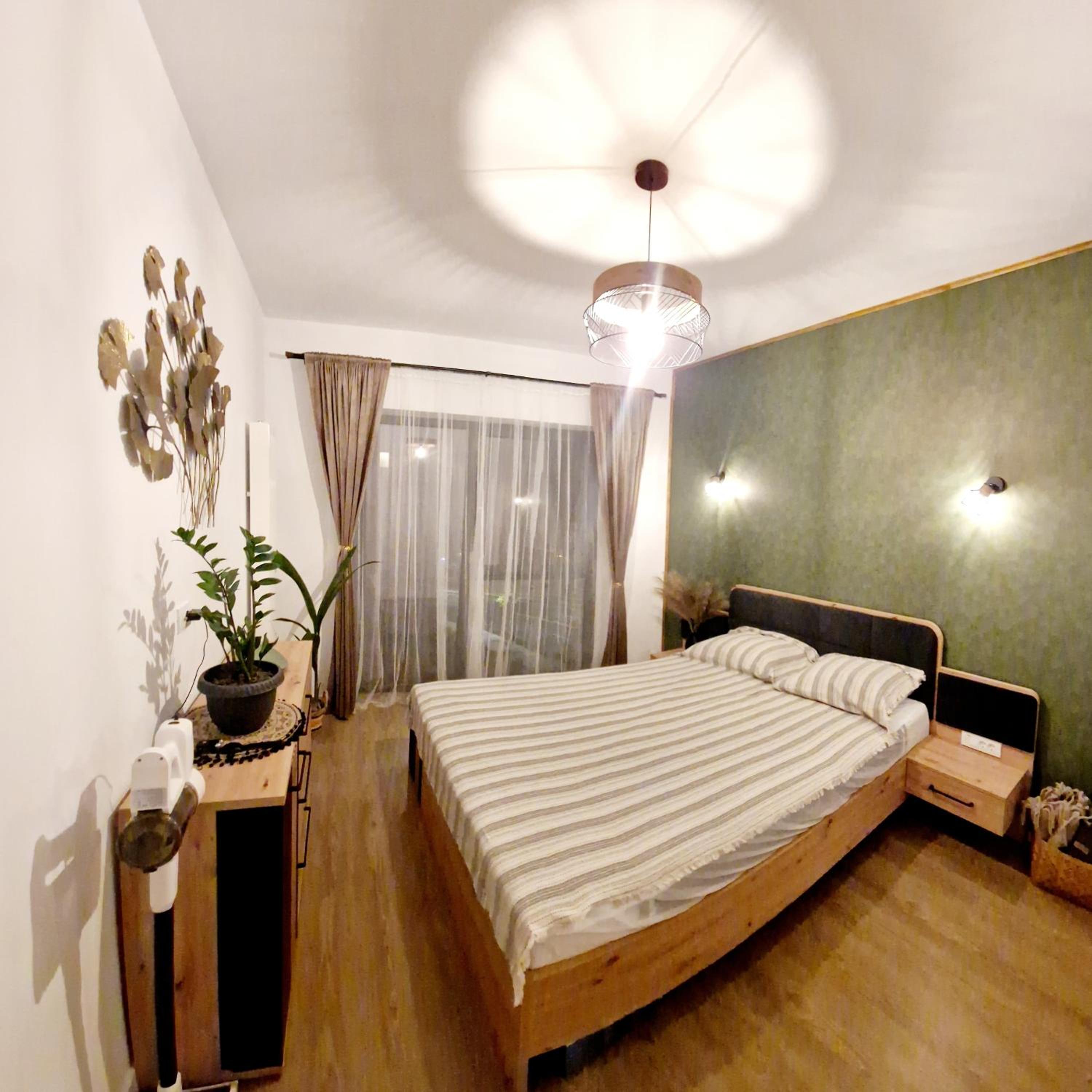 One-Bedroom Apartment photo 3