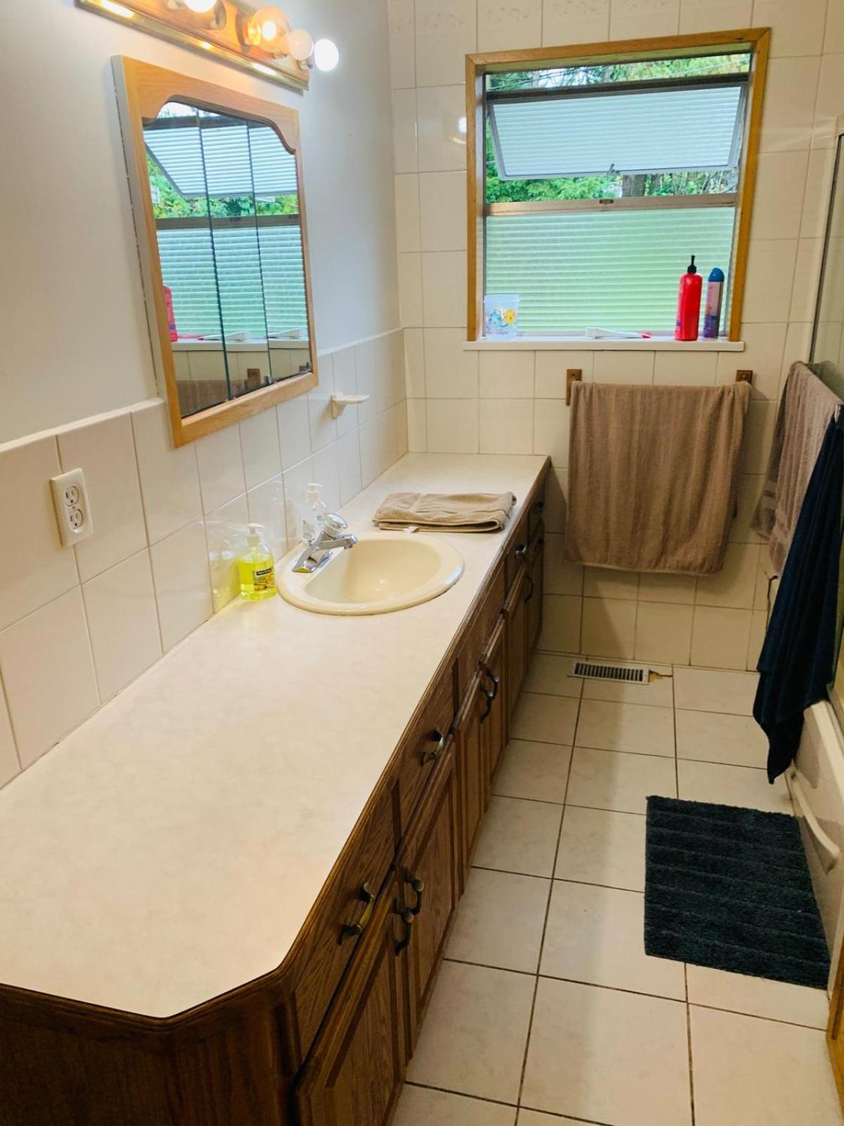 Triple Room With Shared Bathroom photo 1