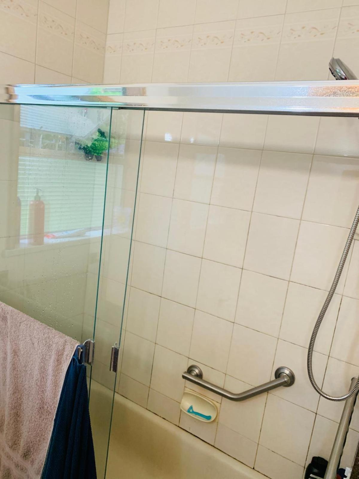 Triple Room With Shared Bathroom photo 3