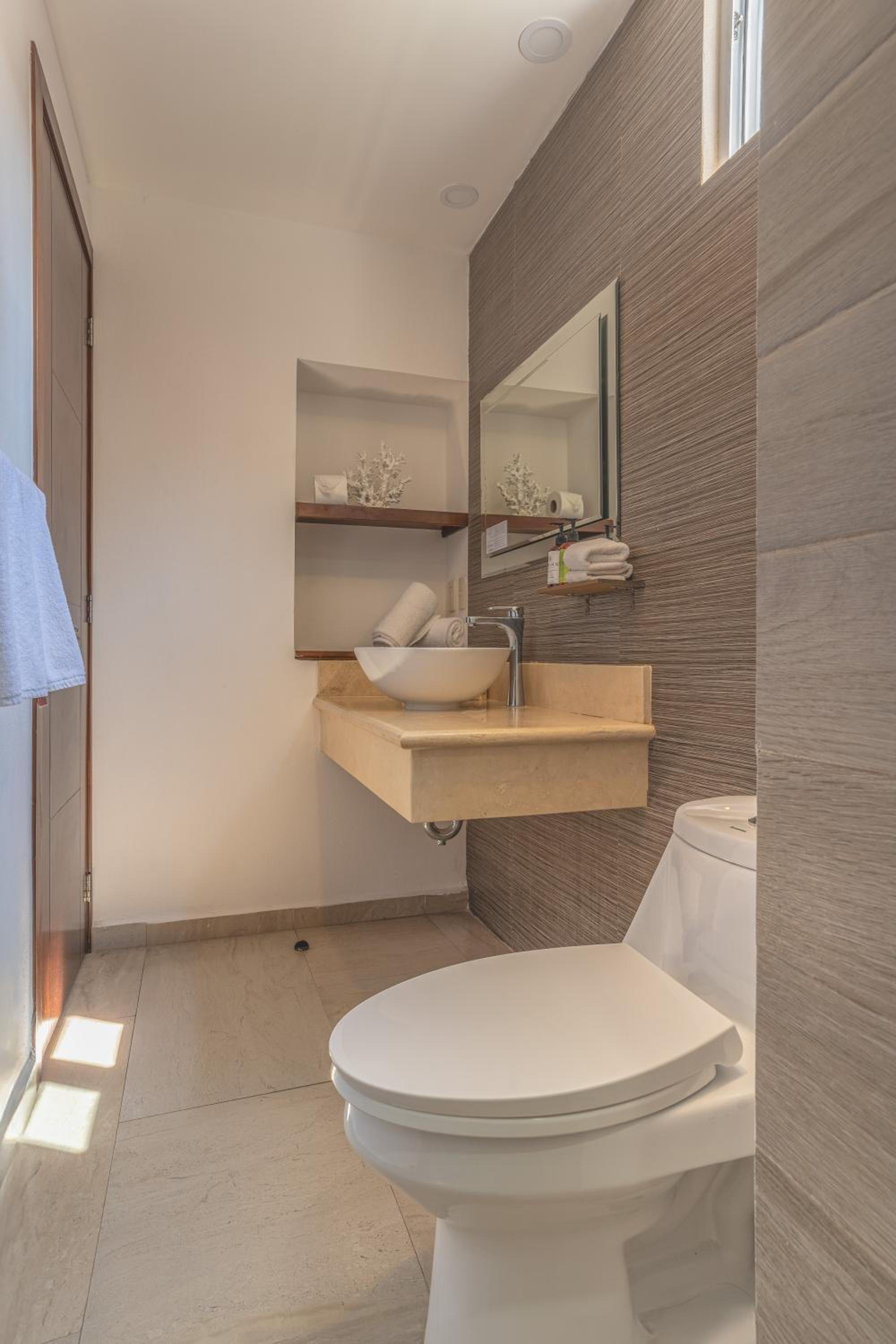 Exclusive Penthouse Casa Don Martin beachfront with private plunge pool - 2 bedroom with 2 king beds - Photo 7