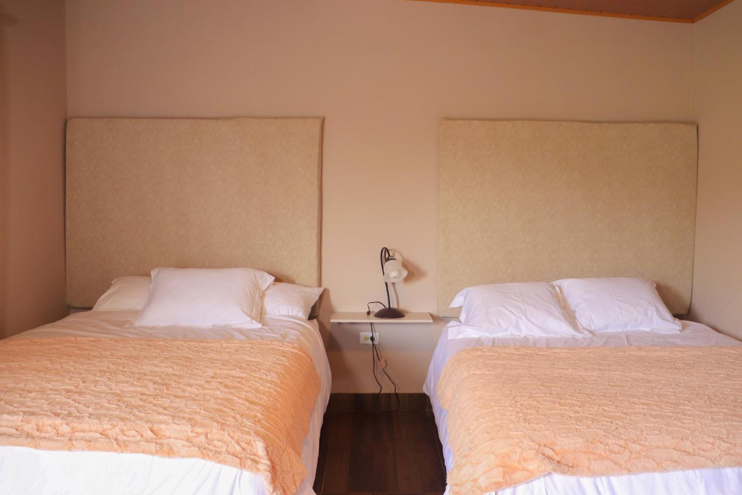 Double Room With Two Double Beds photo 3