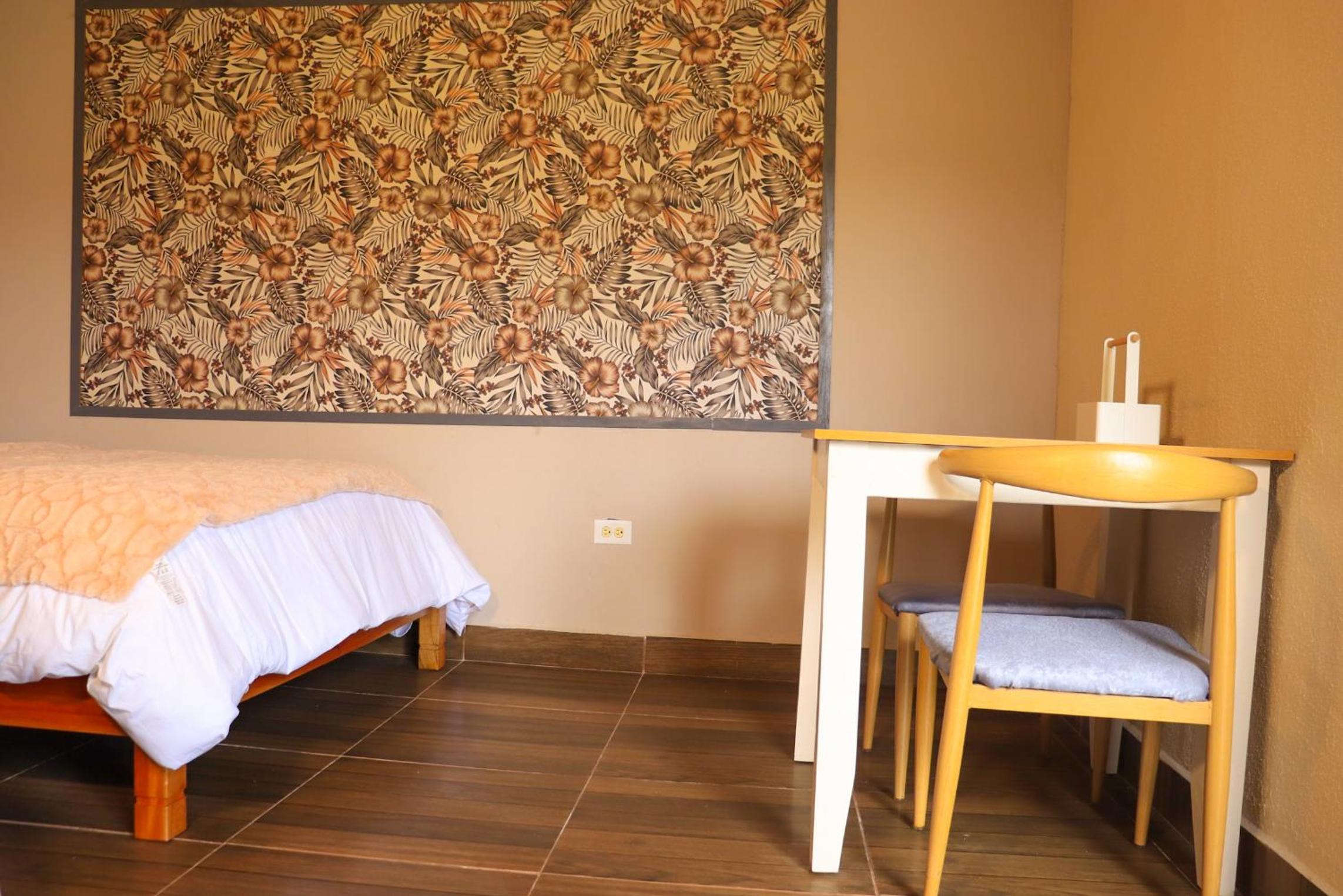 Double Room With Two Double Beds photo 2