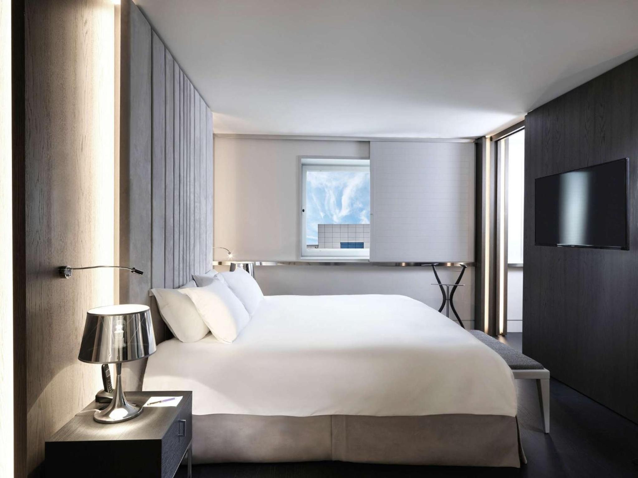 Junior King Suite