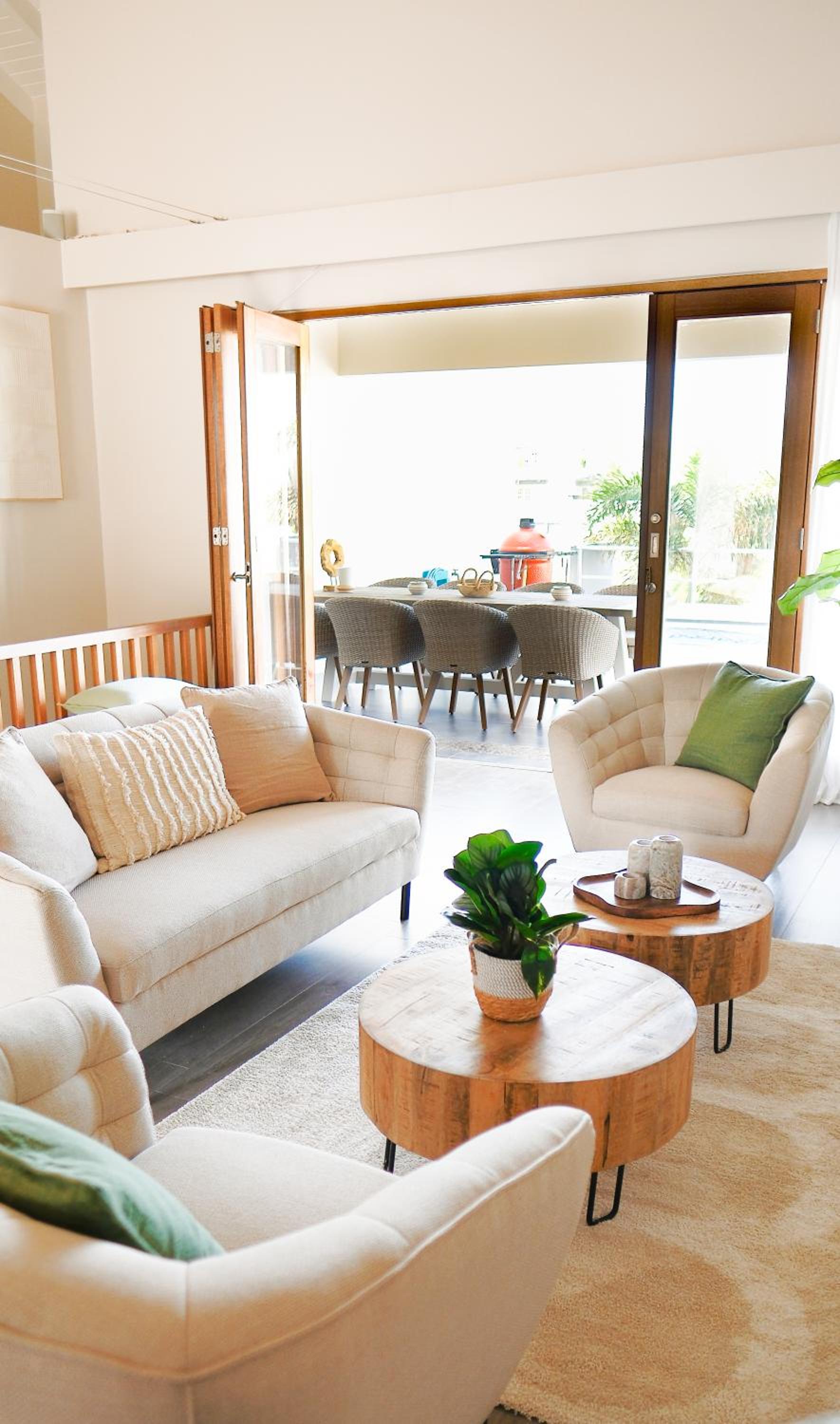 Three-Bedroom Premium Apartment with Balcony photo 2
