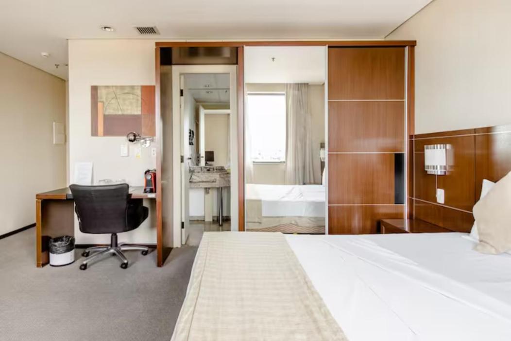 Studio Apartment photo 1