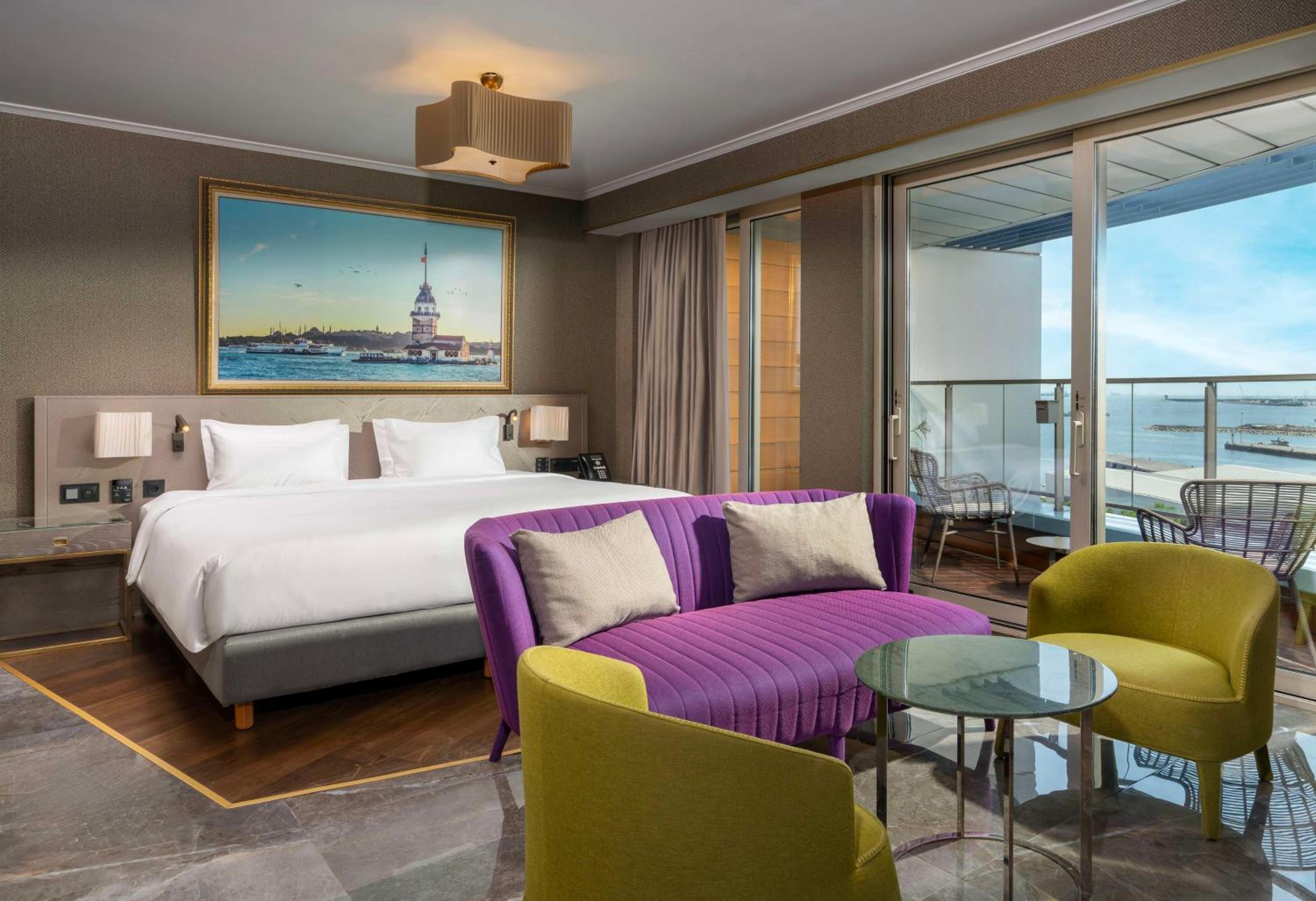Junior Suite with Balcony and Sea View thumbnail 5