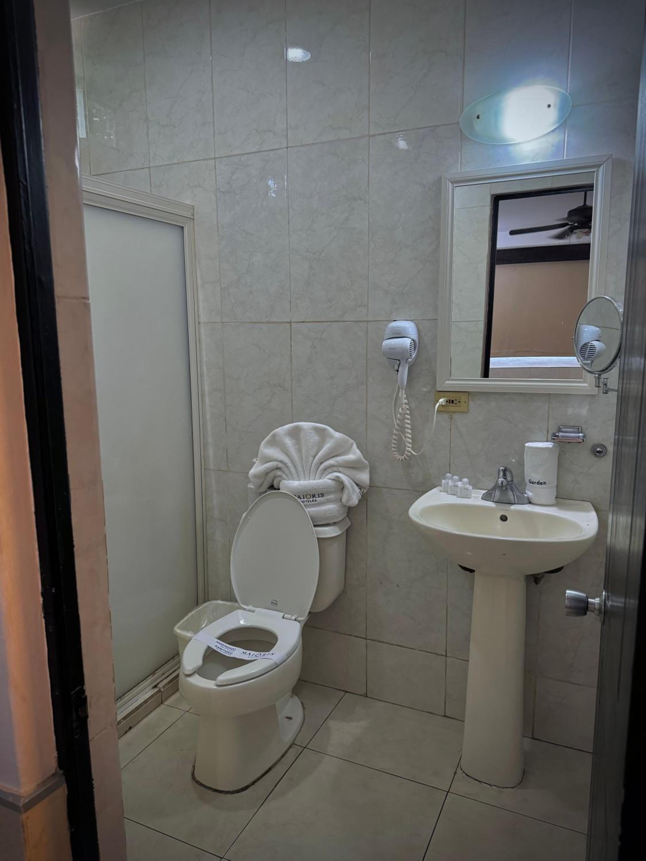 Basic Triple Room photo 3