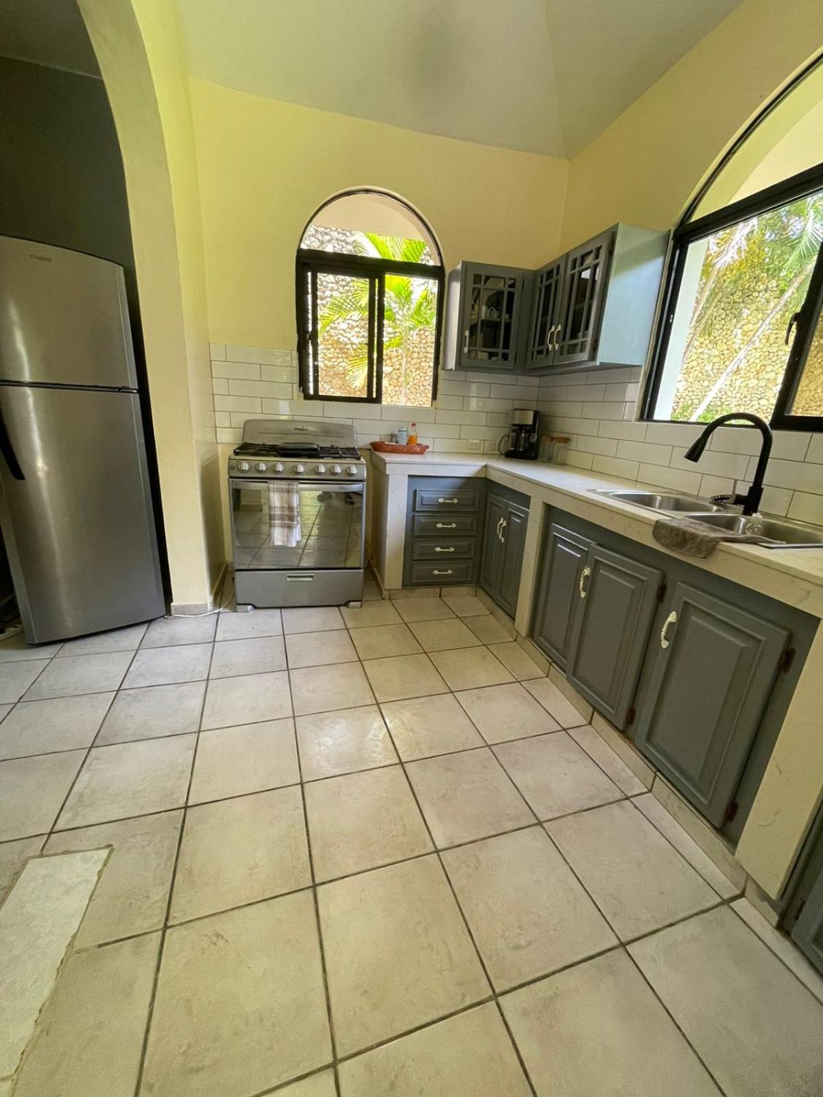 Villa photo 3