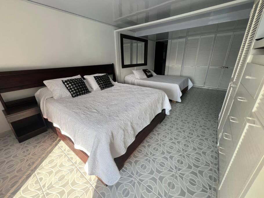 One-Bedroom Apartment with Balcony and City View photo 2